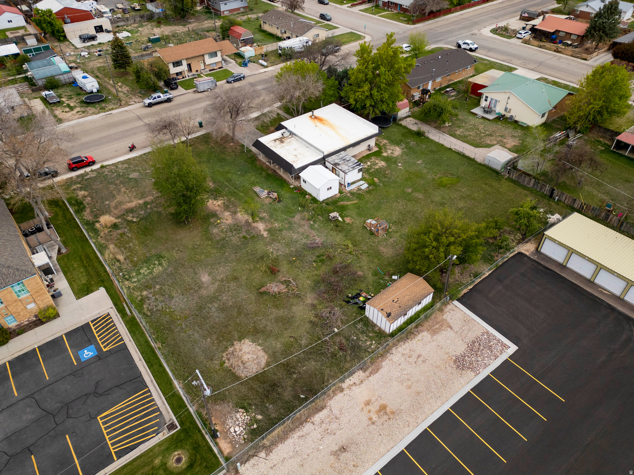 main property photo 47