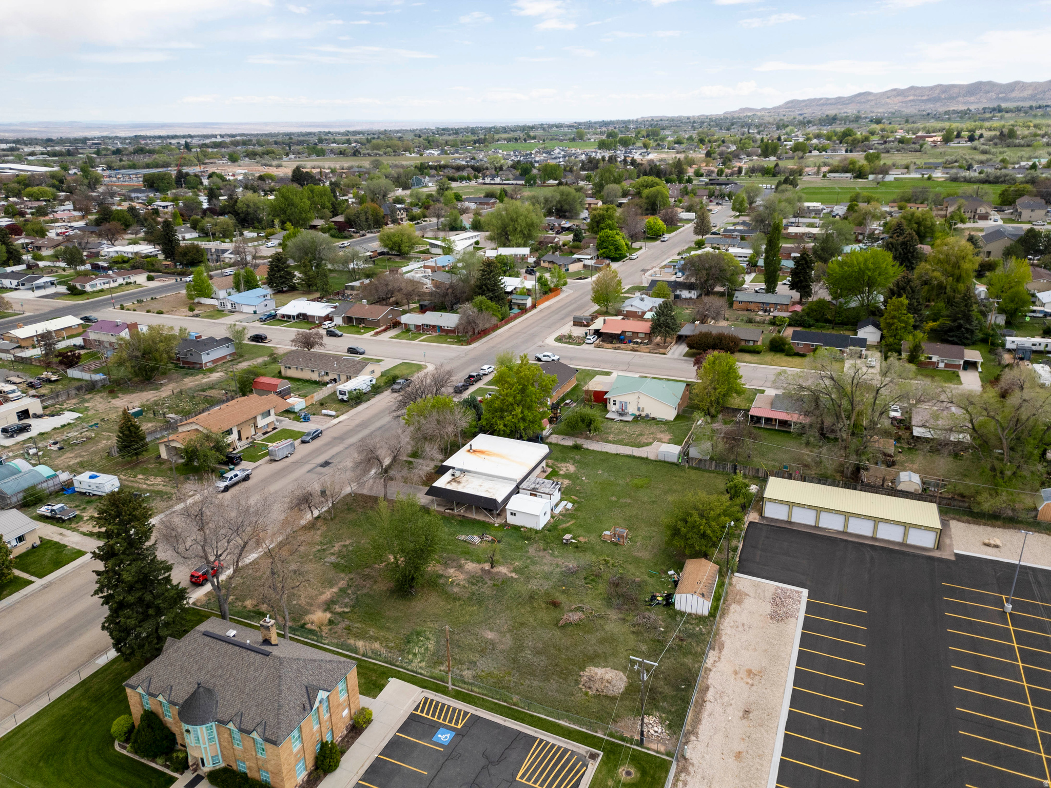 main property photo 49