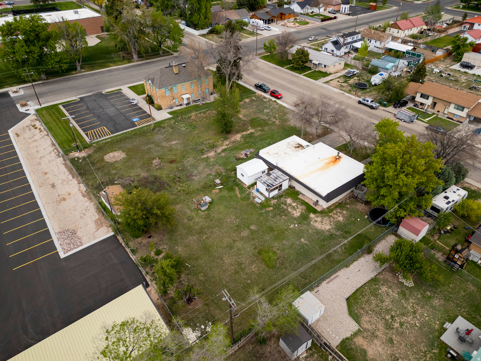 main property photo 60
