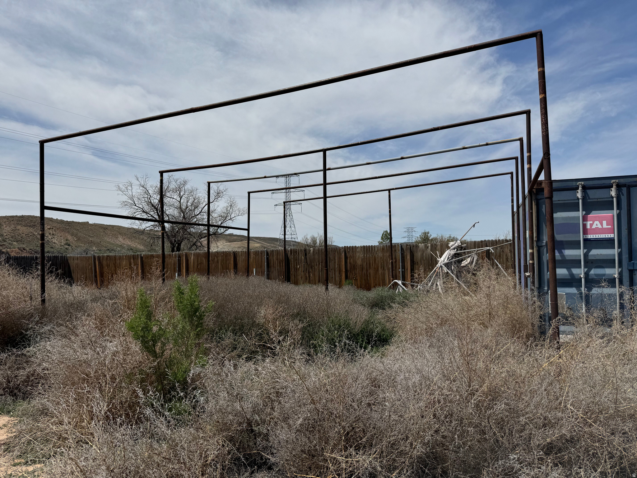 main property photo 16