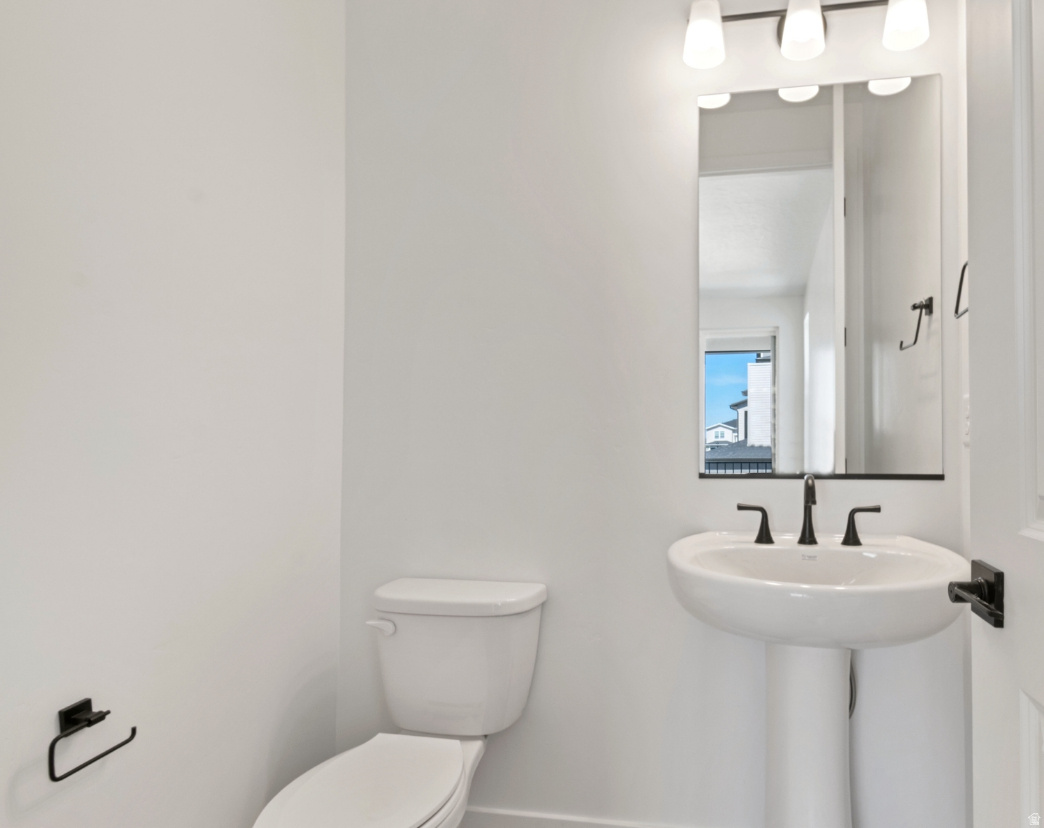 main property photo 11