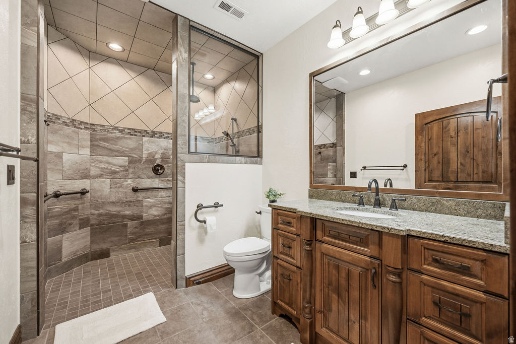 main property photo 58