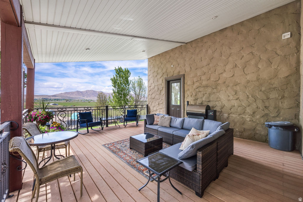 main property photo 59