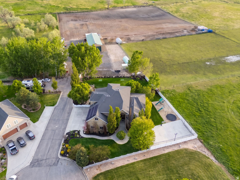 main property photo 75