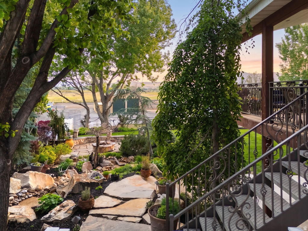 main property photo 78