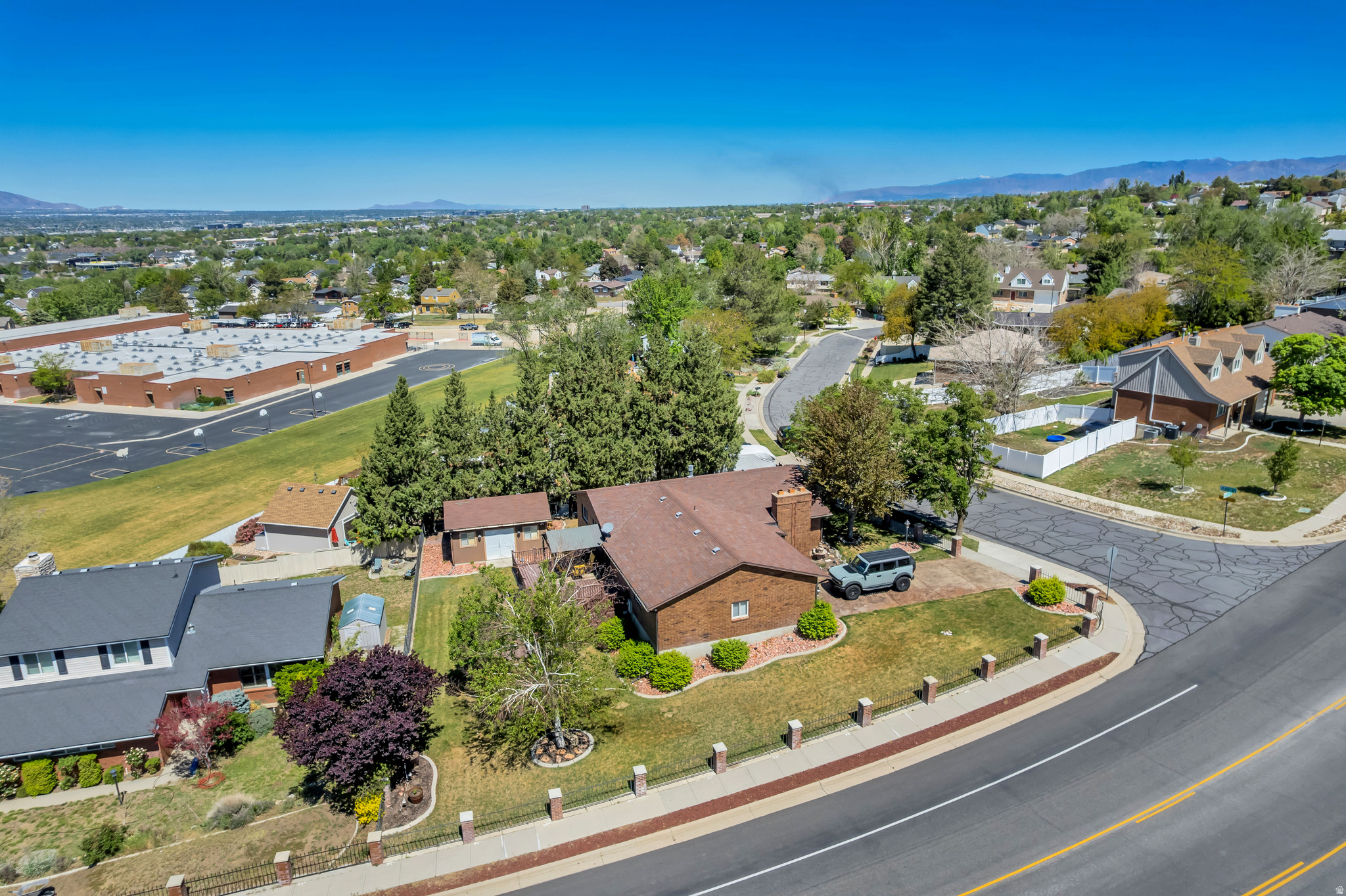 main property photo 47