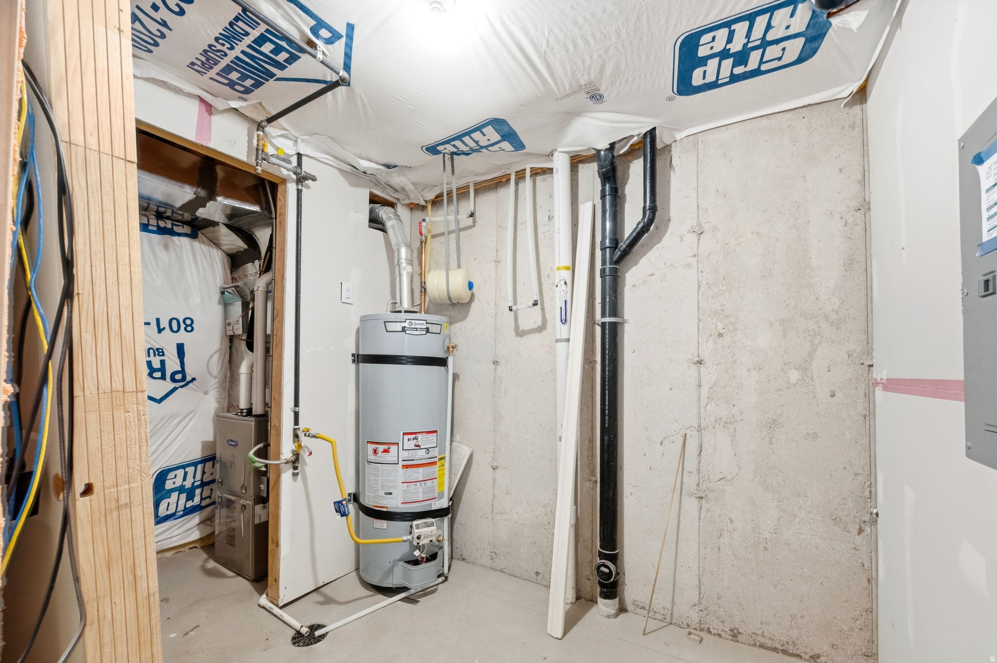 main property photo 23