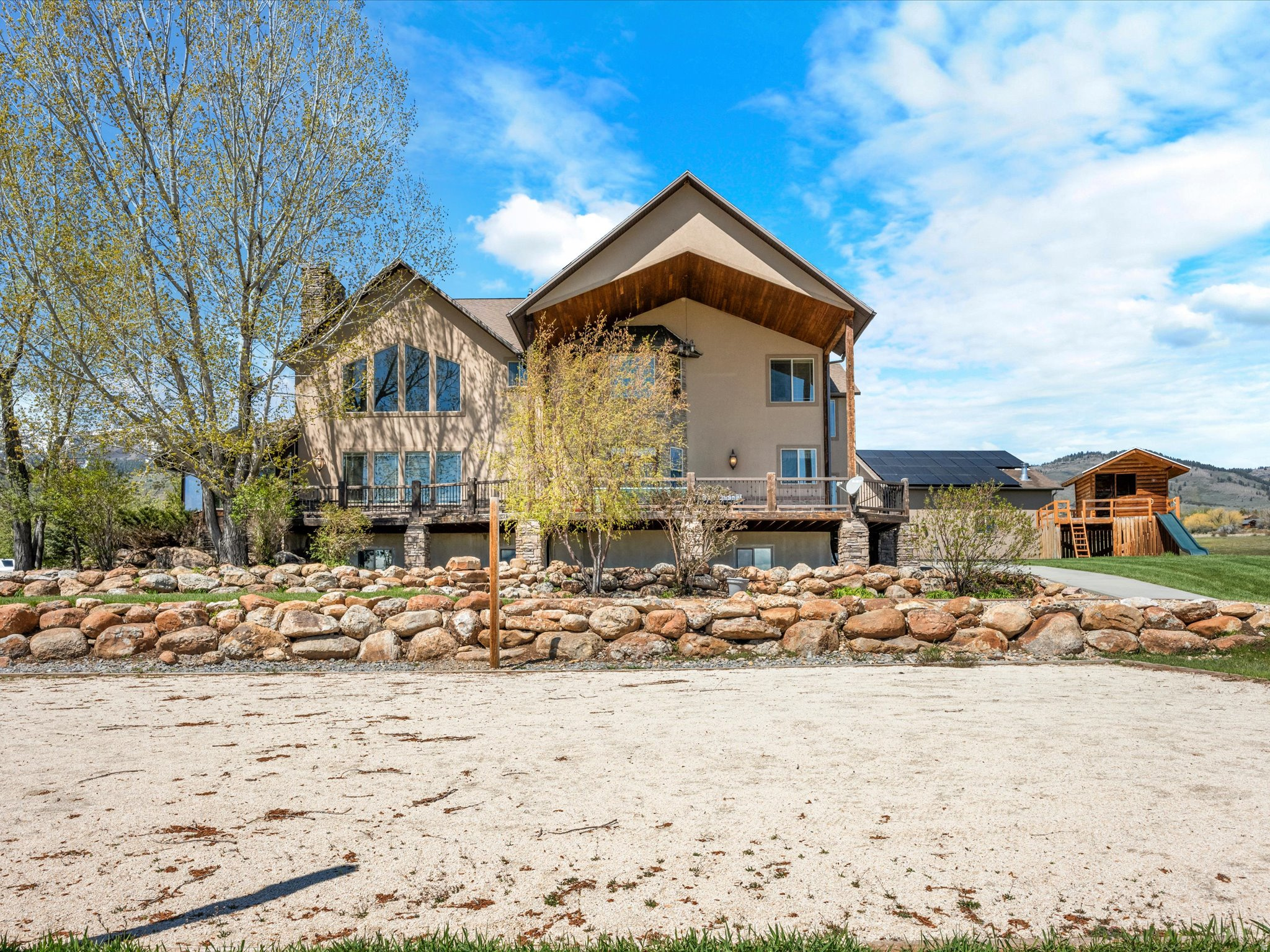 main property photo 60