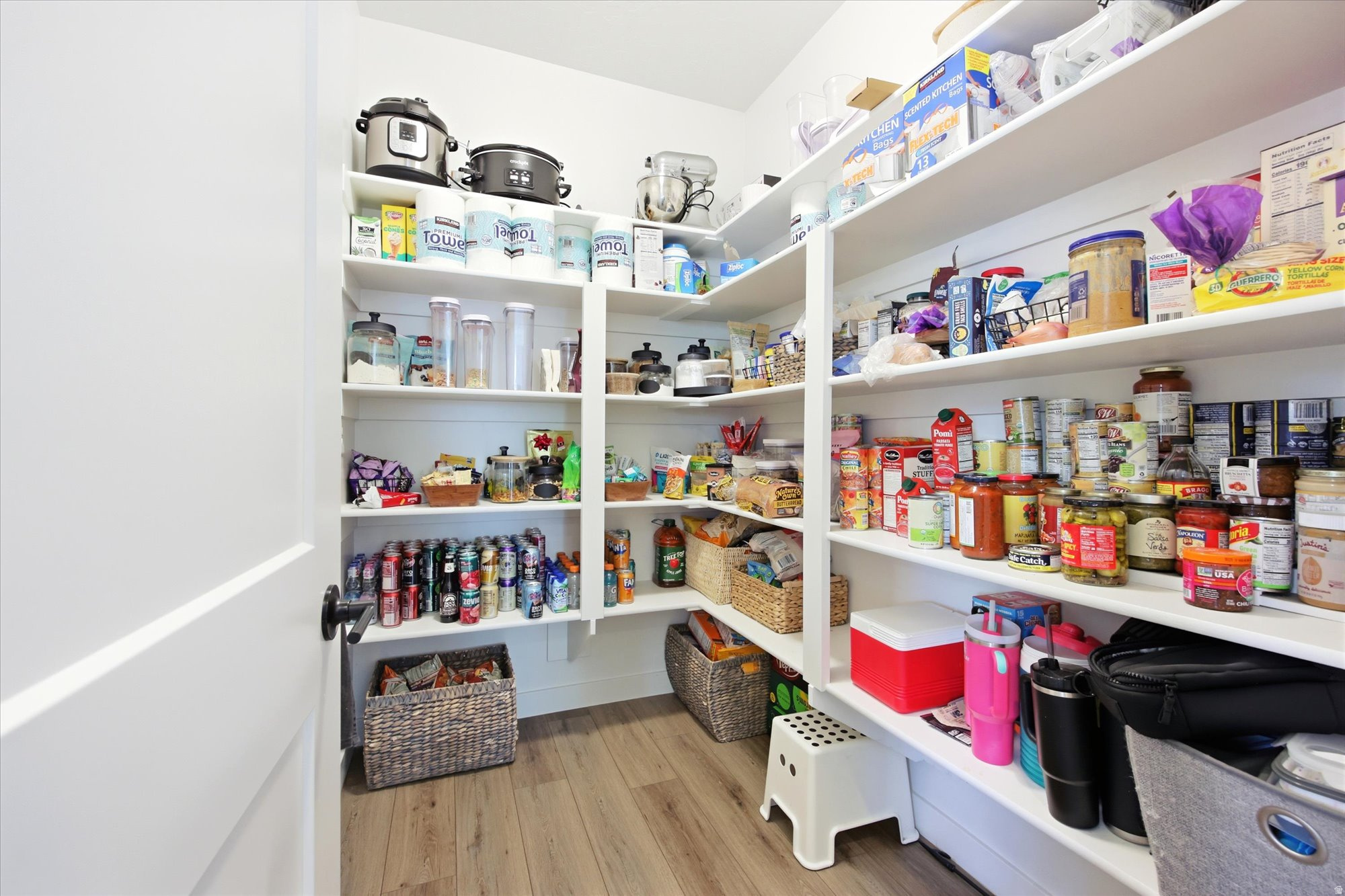 main property photo 14