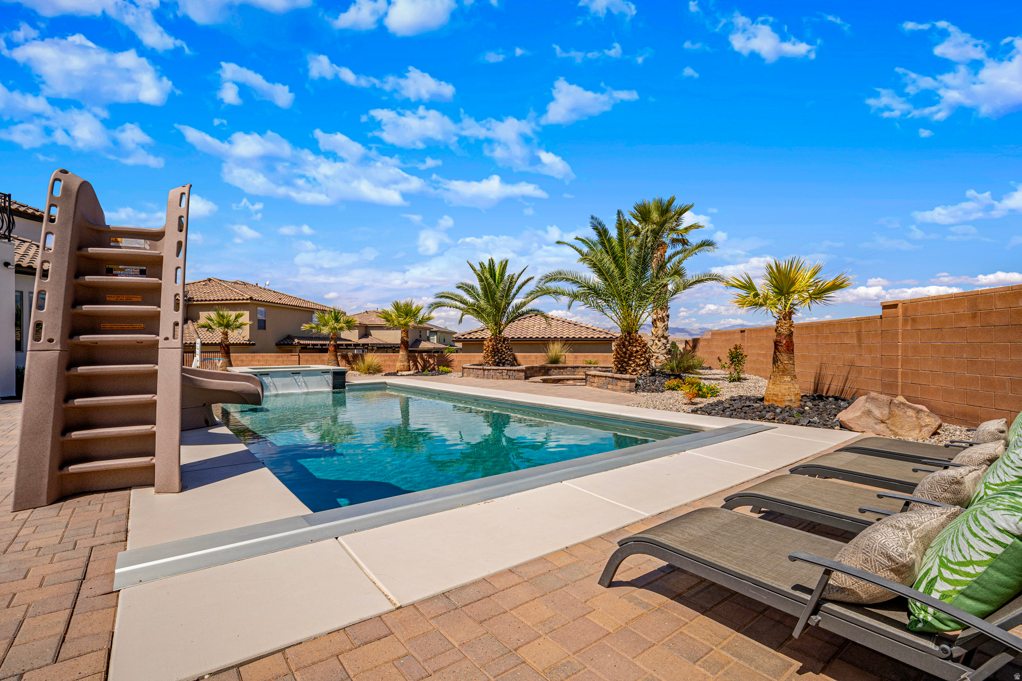 main property photo 73