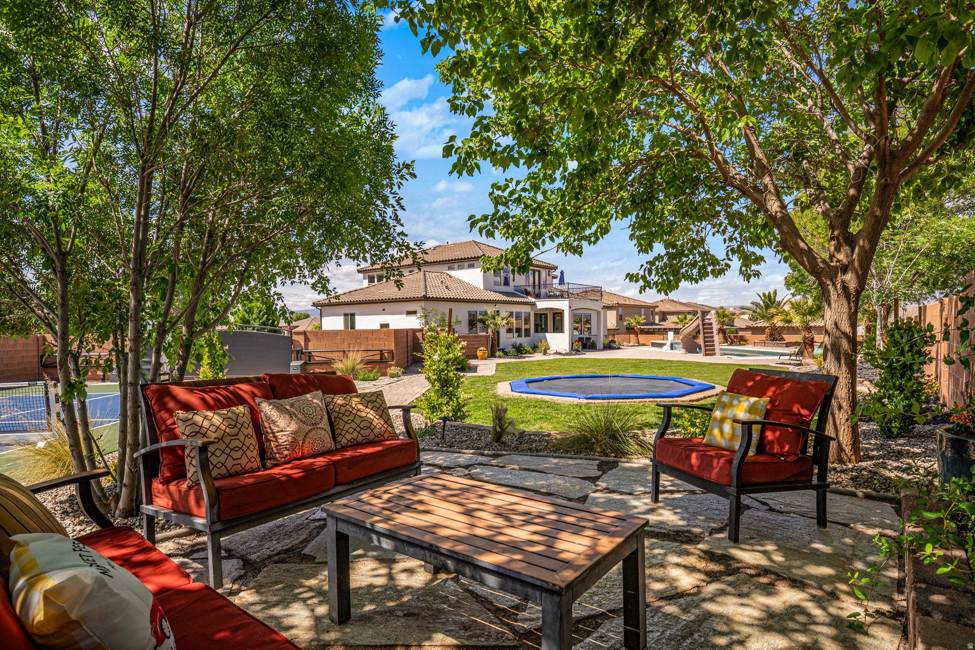 main property photo 75