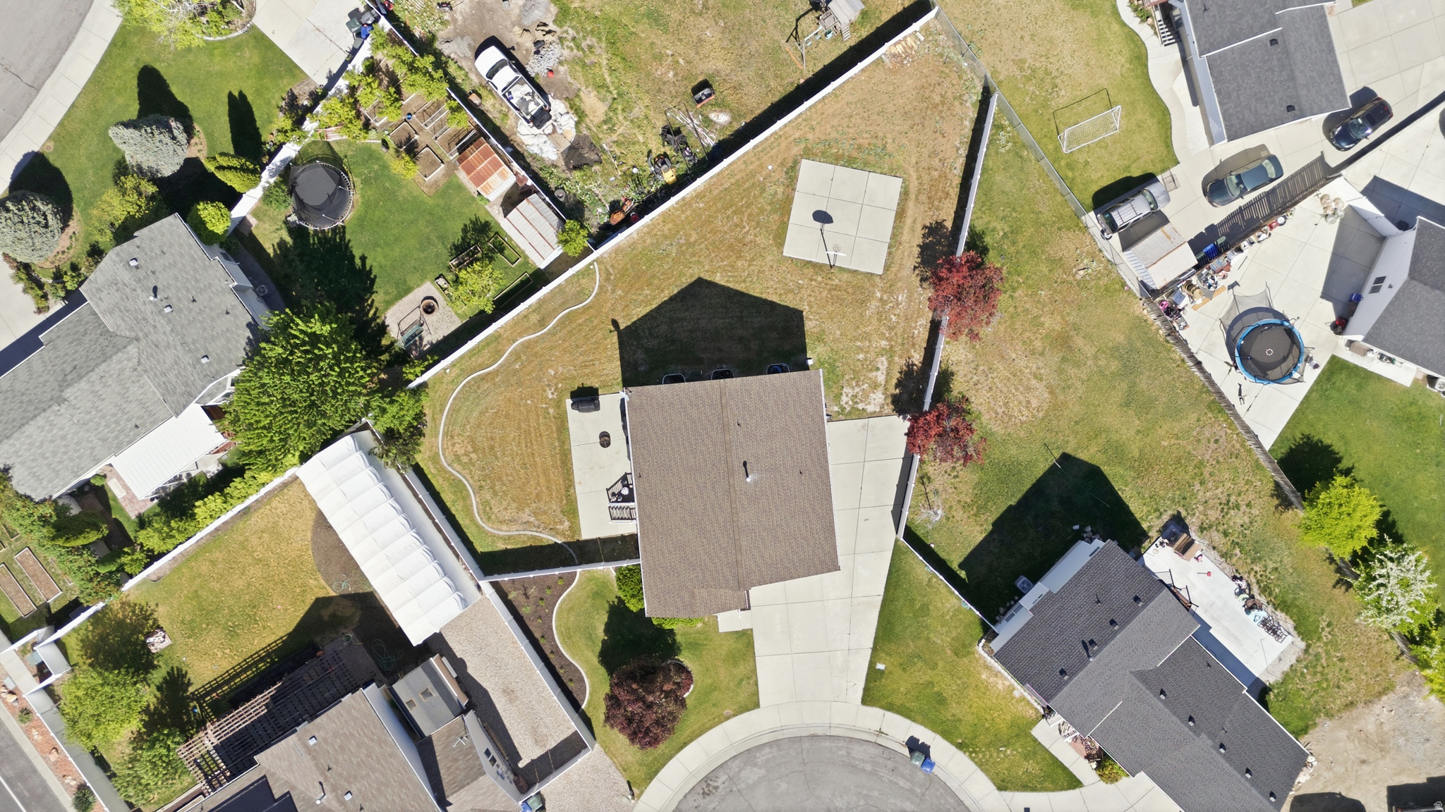 main property photo 43