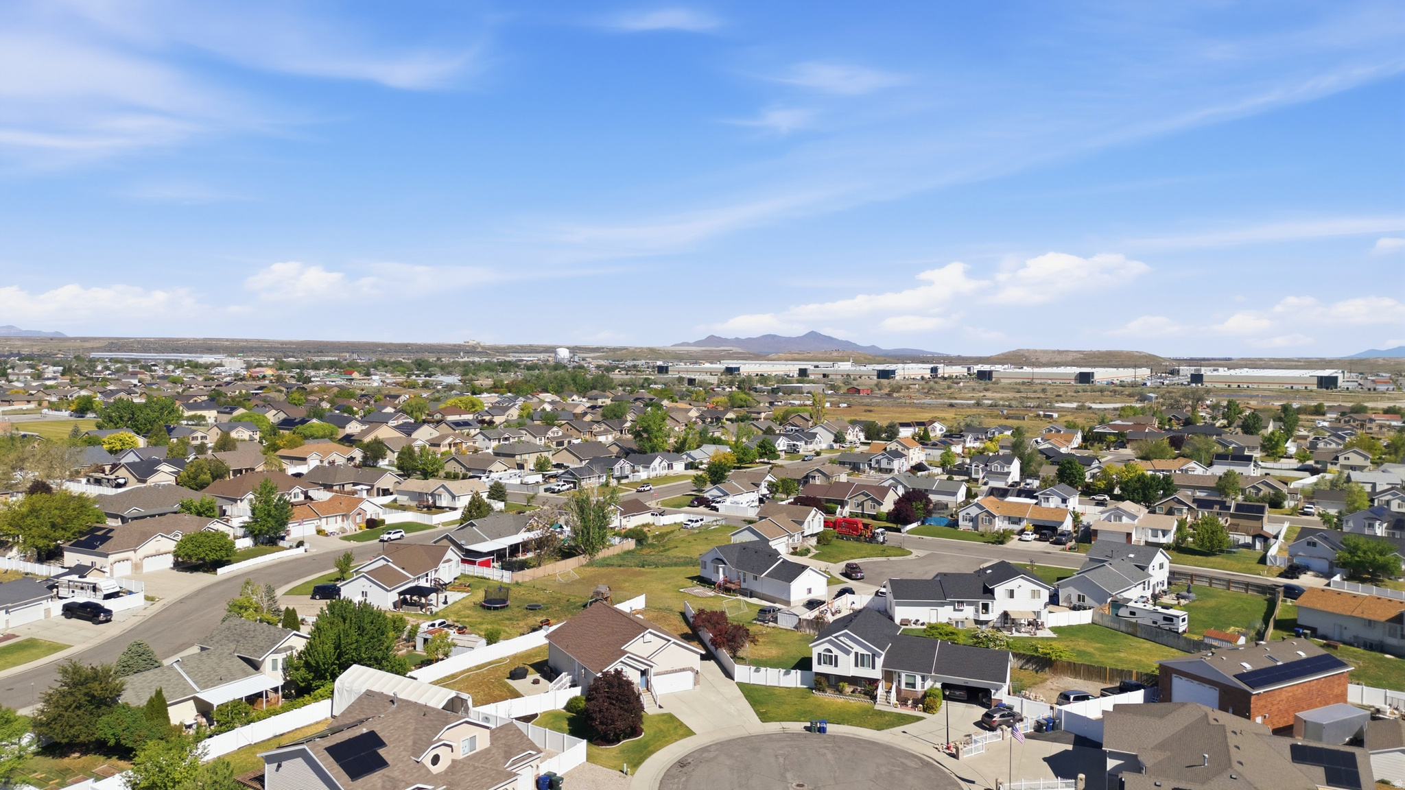 main property photo 50