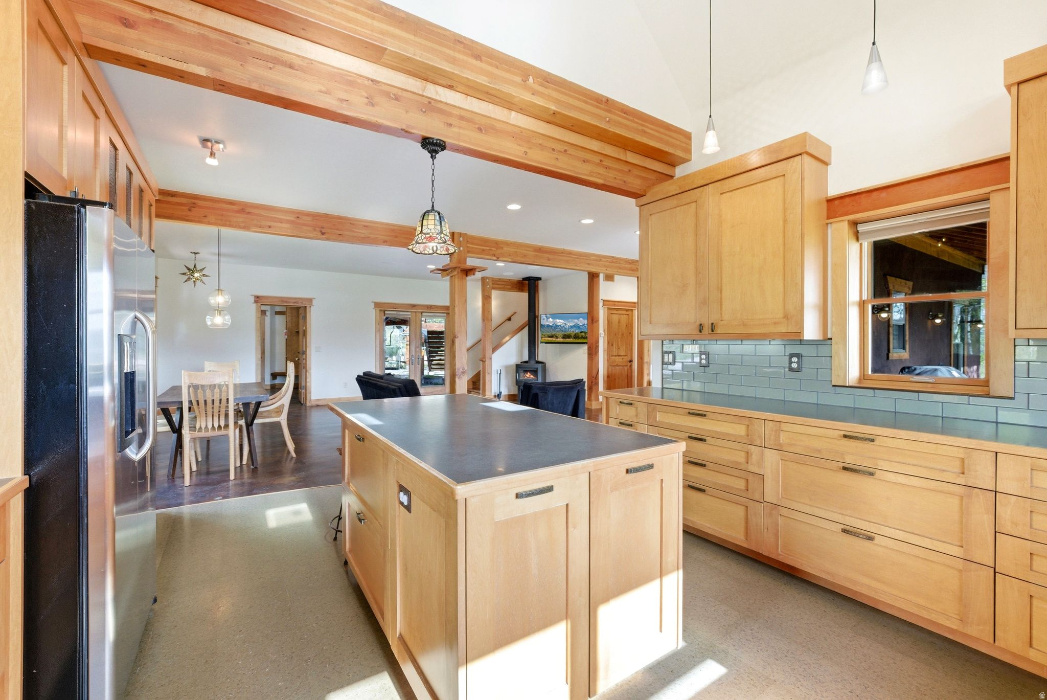 main property photo 17