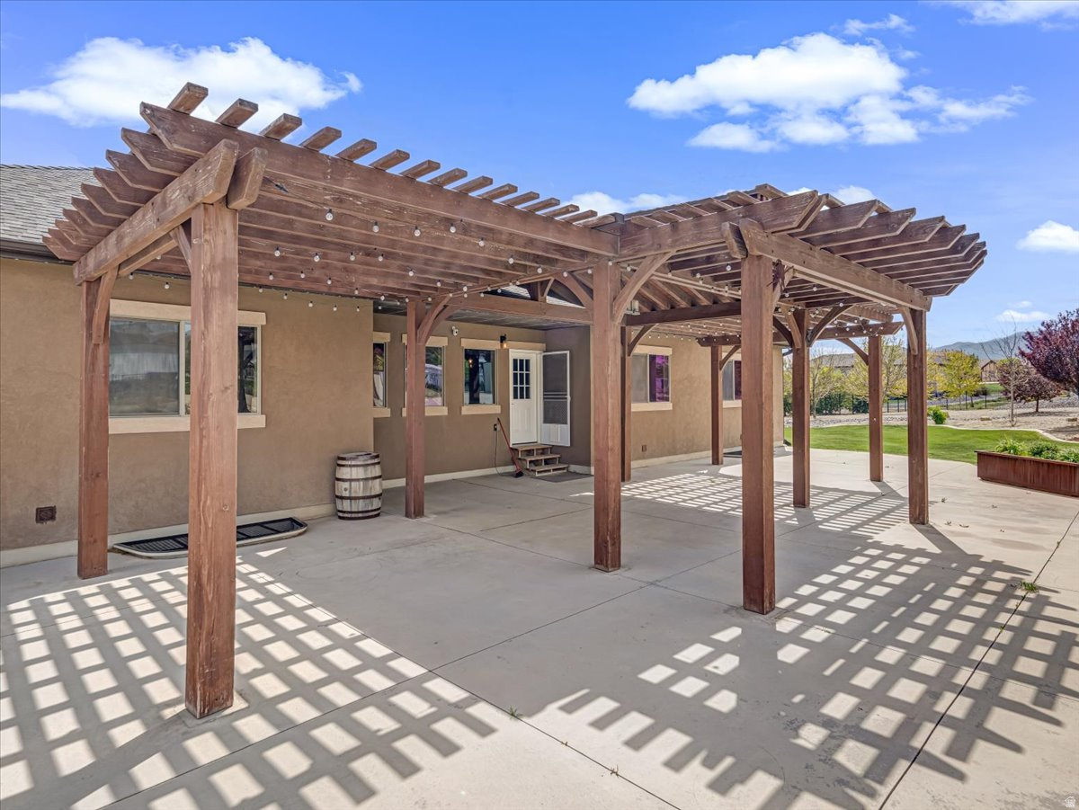 main property photo 65