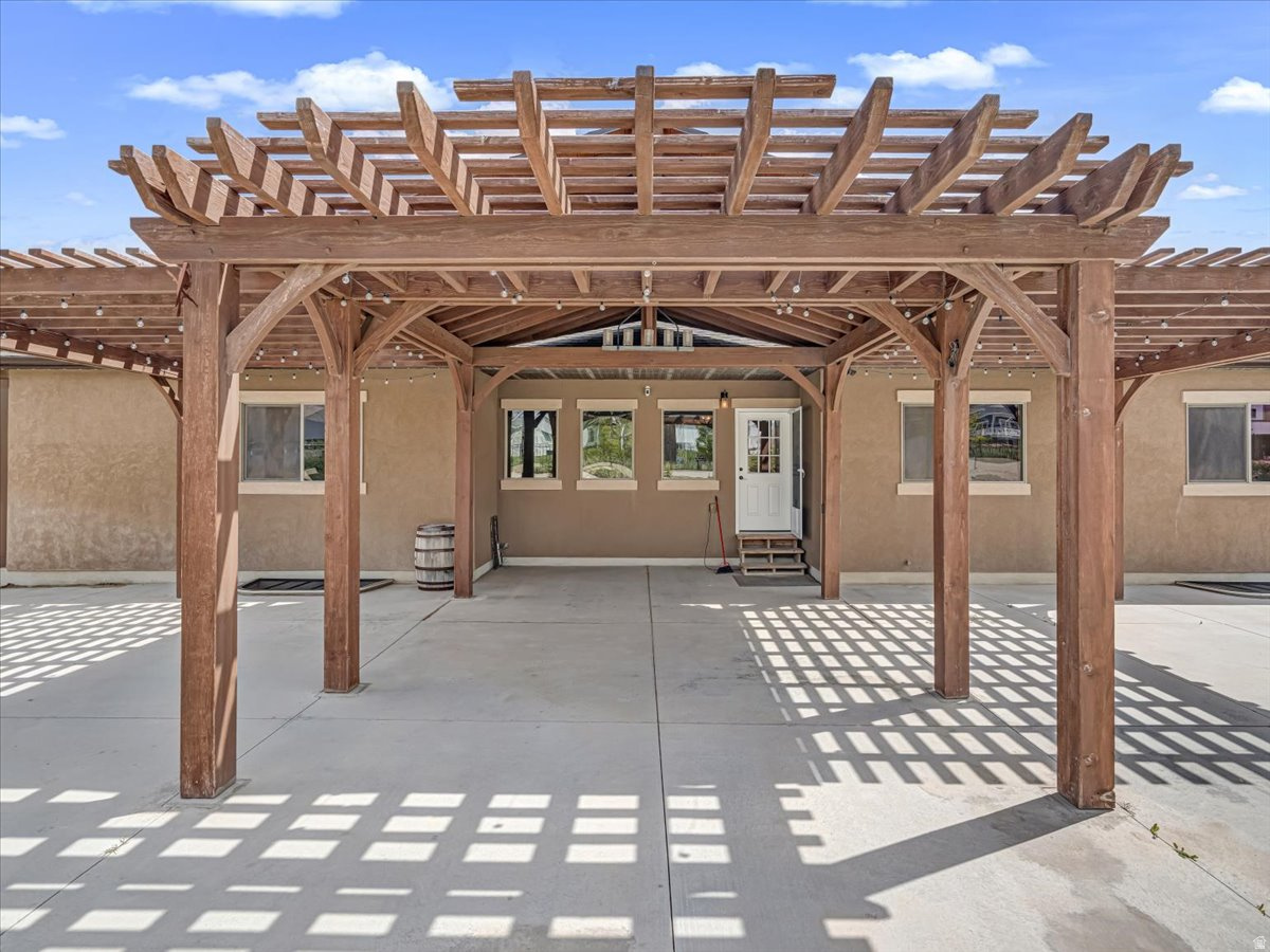 main property photo 66