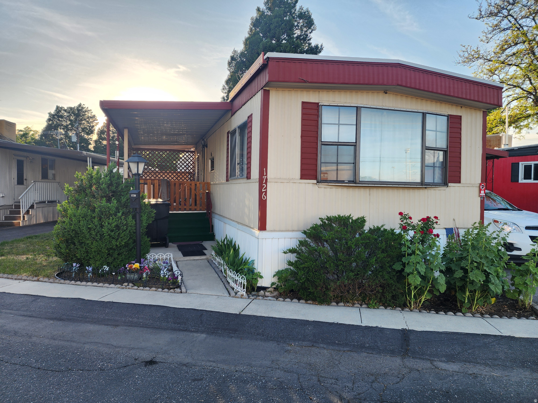 main property photo 14