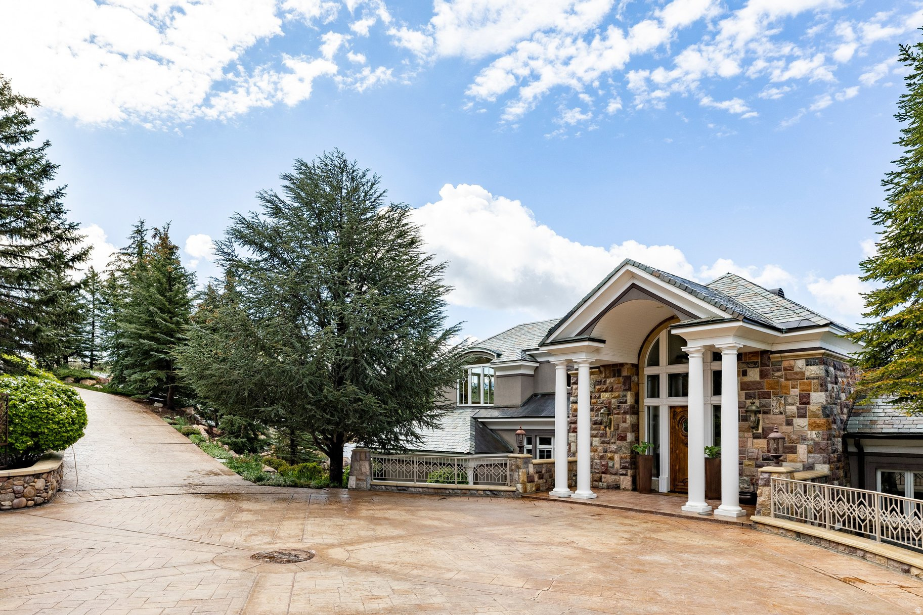 main property photo 85