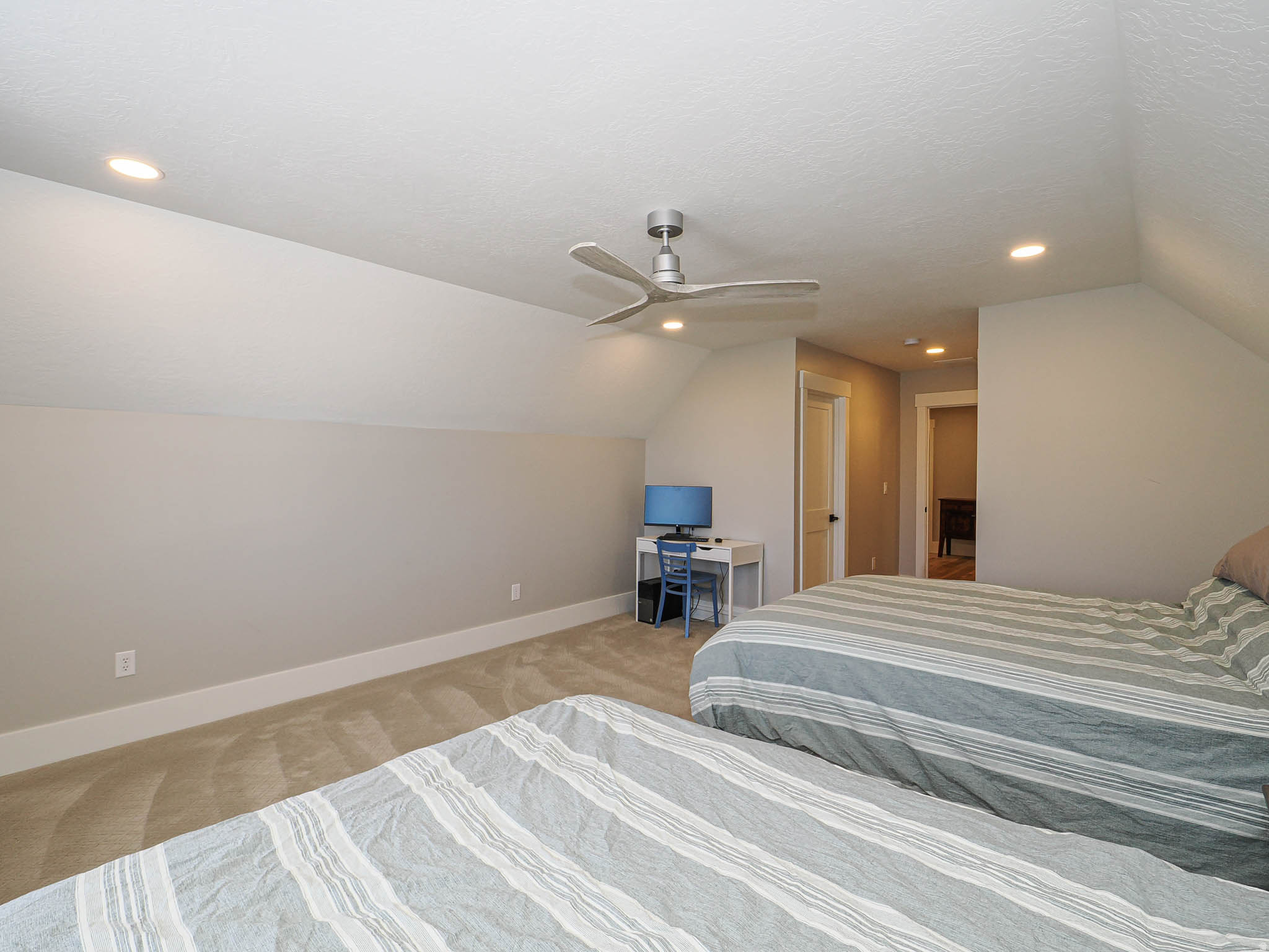 main property photo 62