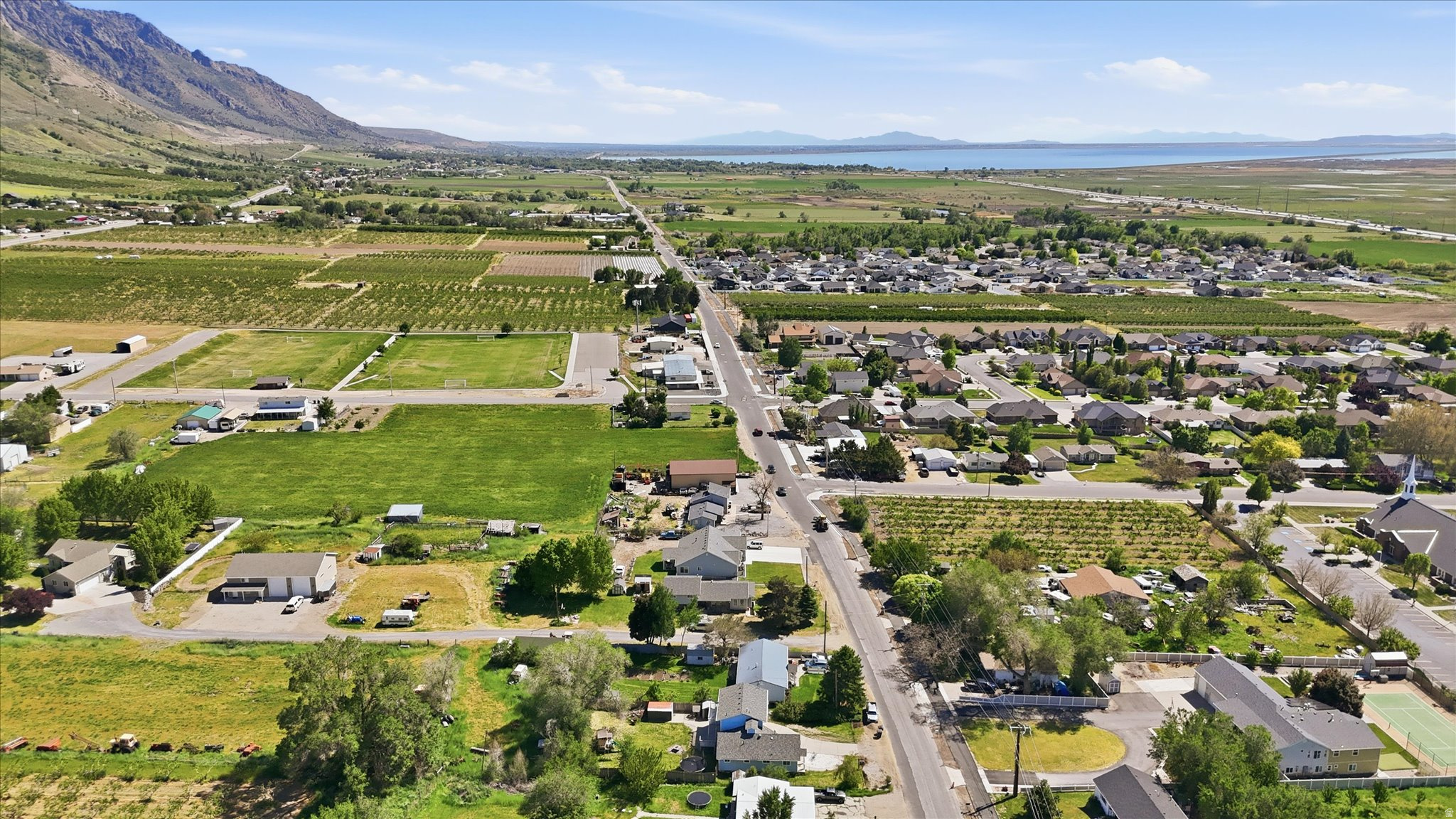 main property photo 15