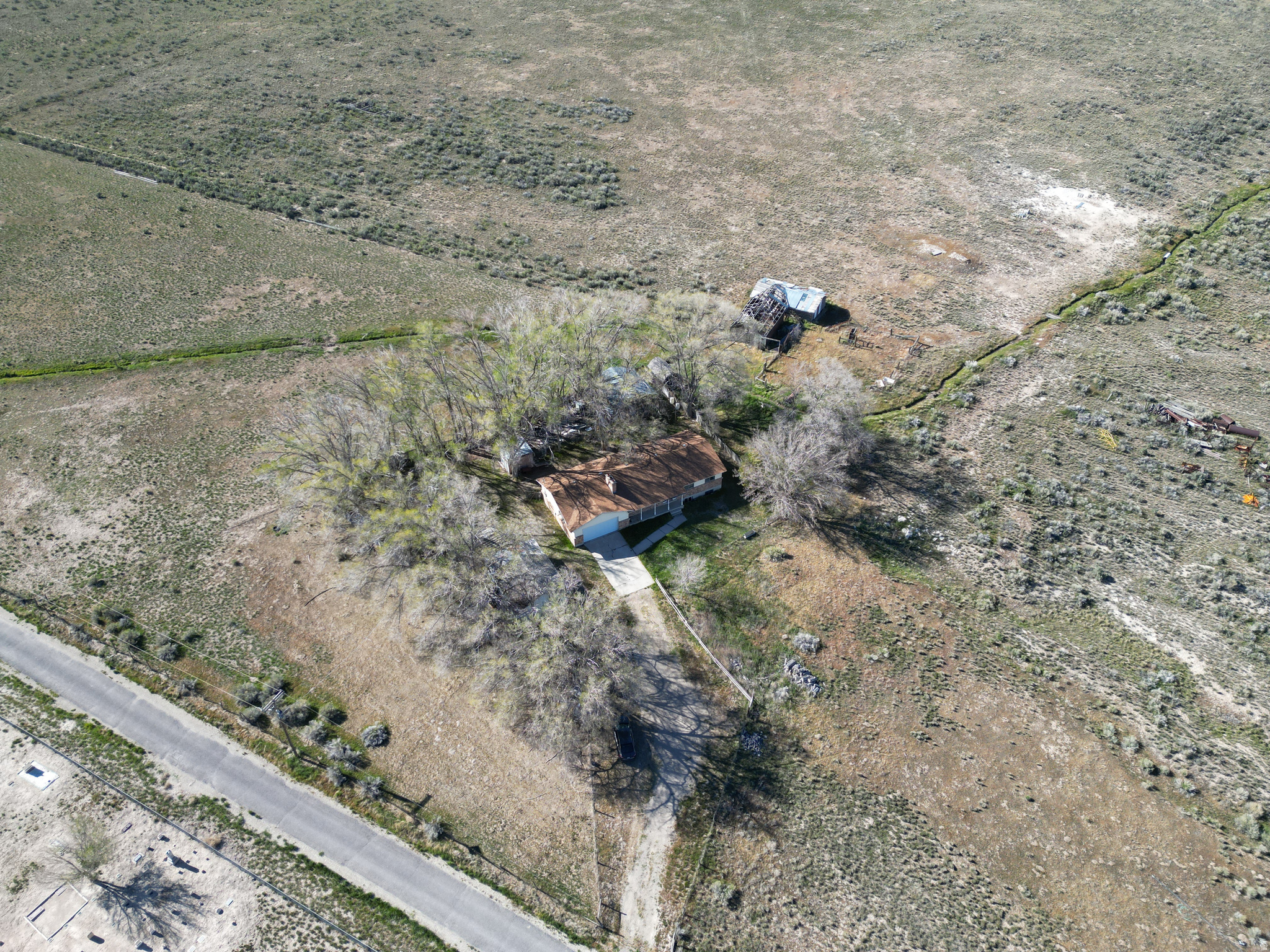 main property photo 20