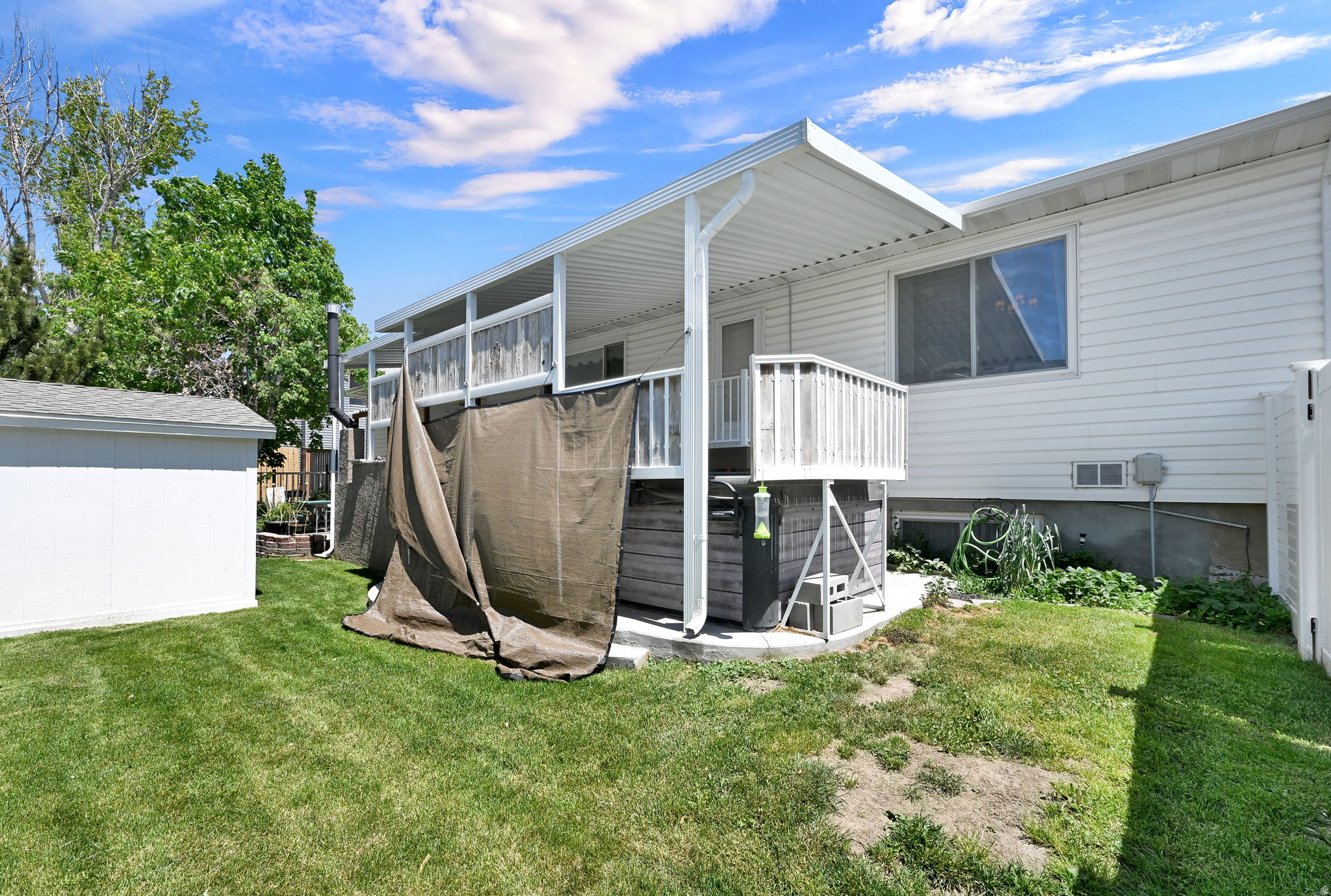 main property photo 34
