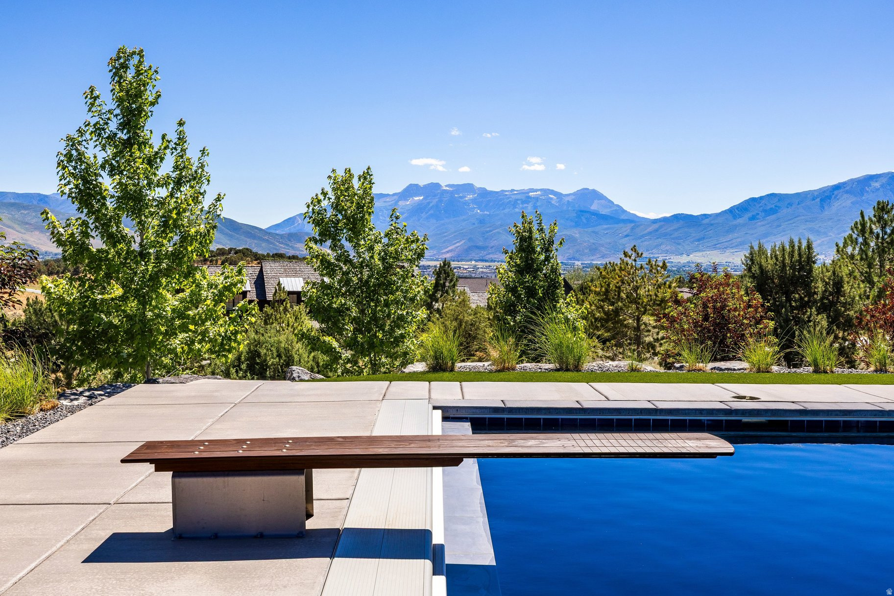 main property photo 57