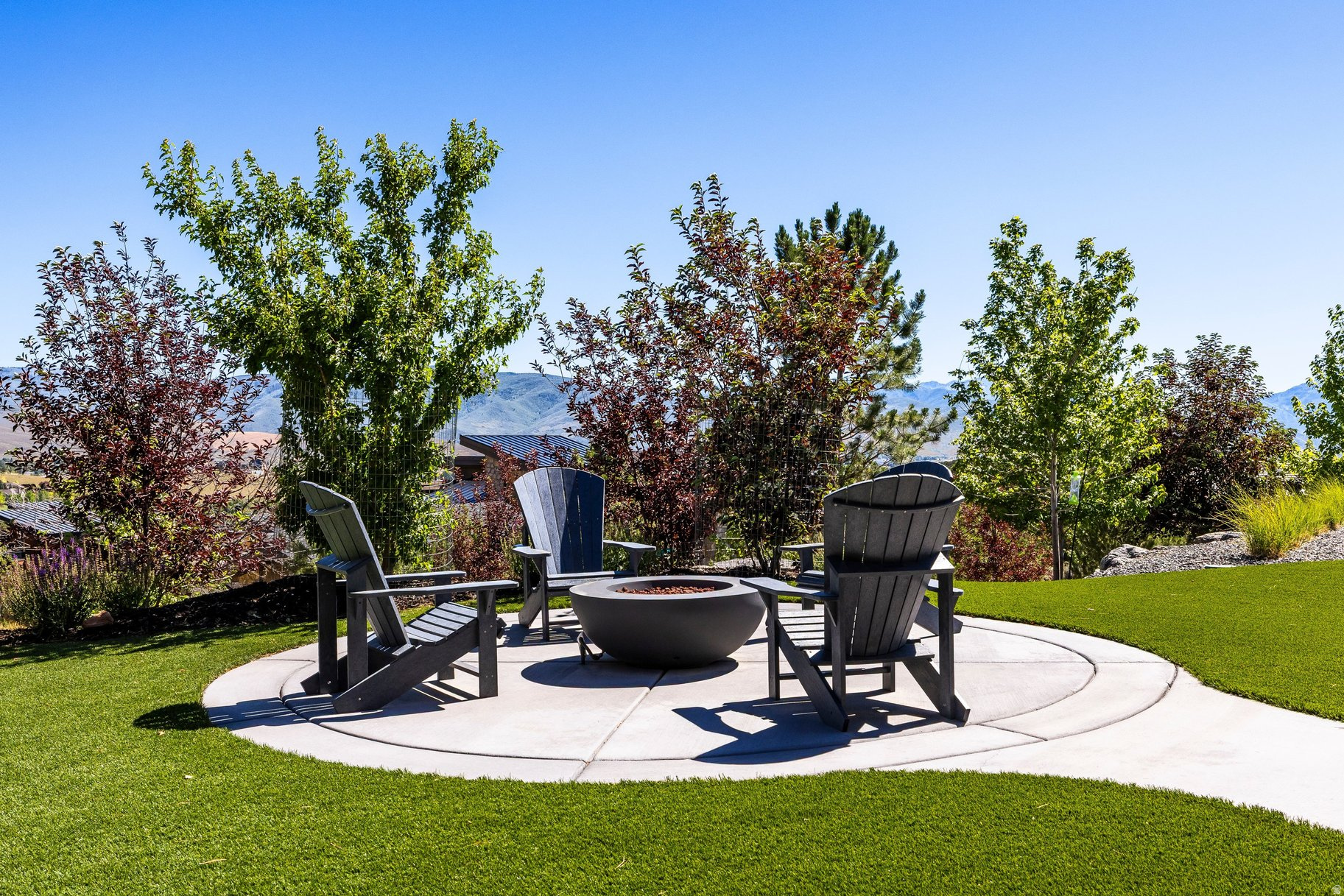 main property photo 60
