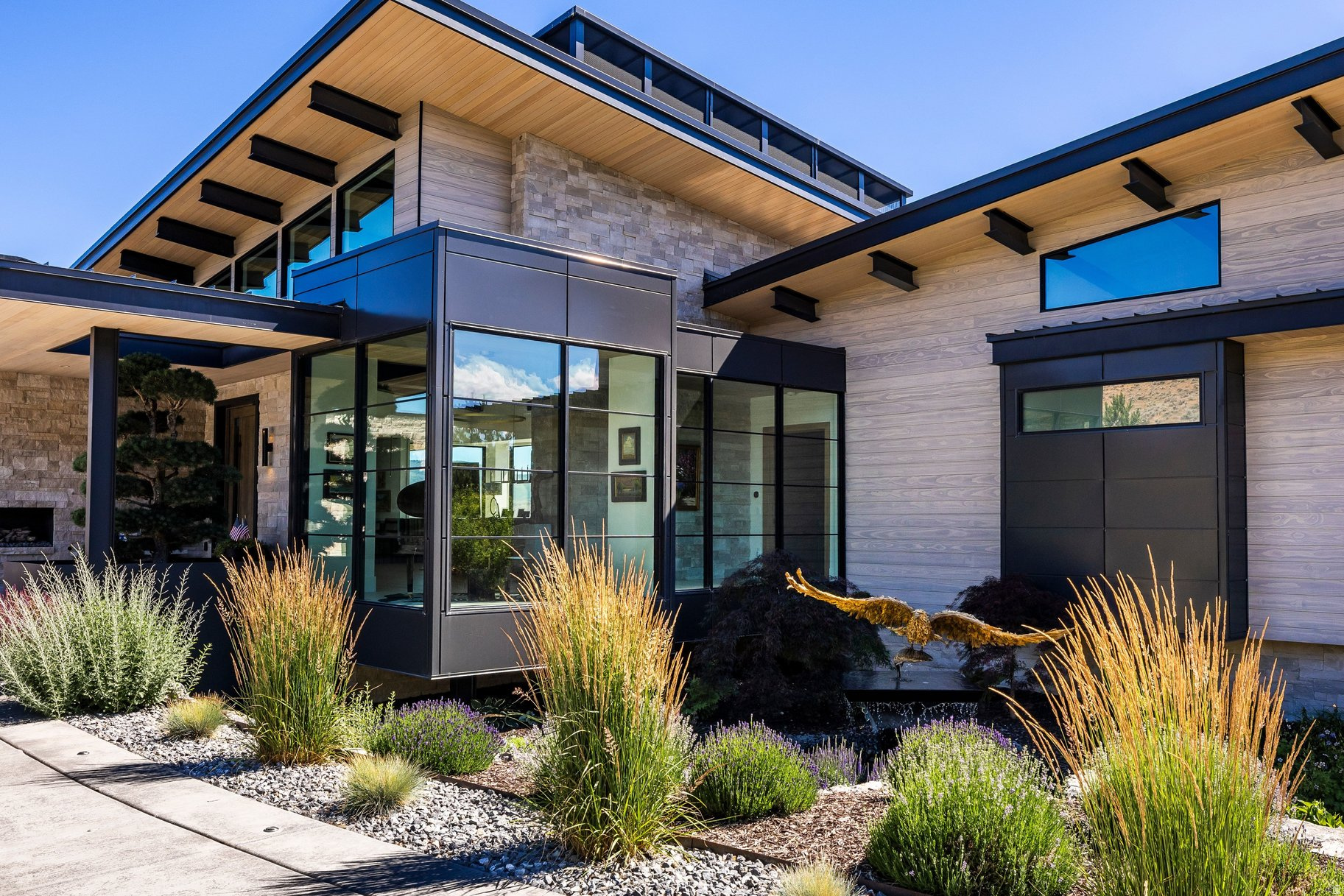 main property photo 76