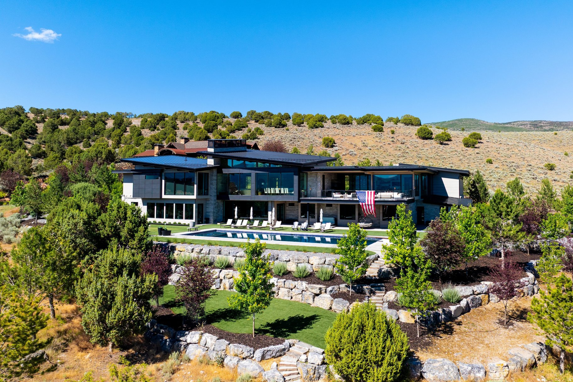 main property photo 92
