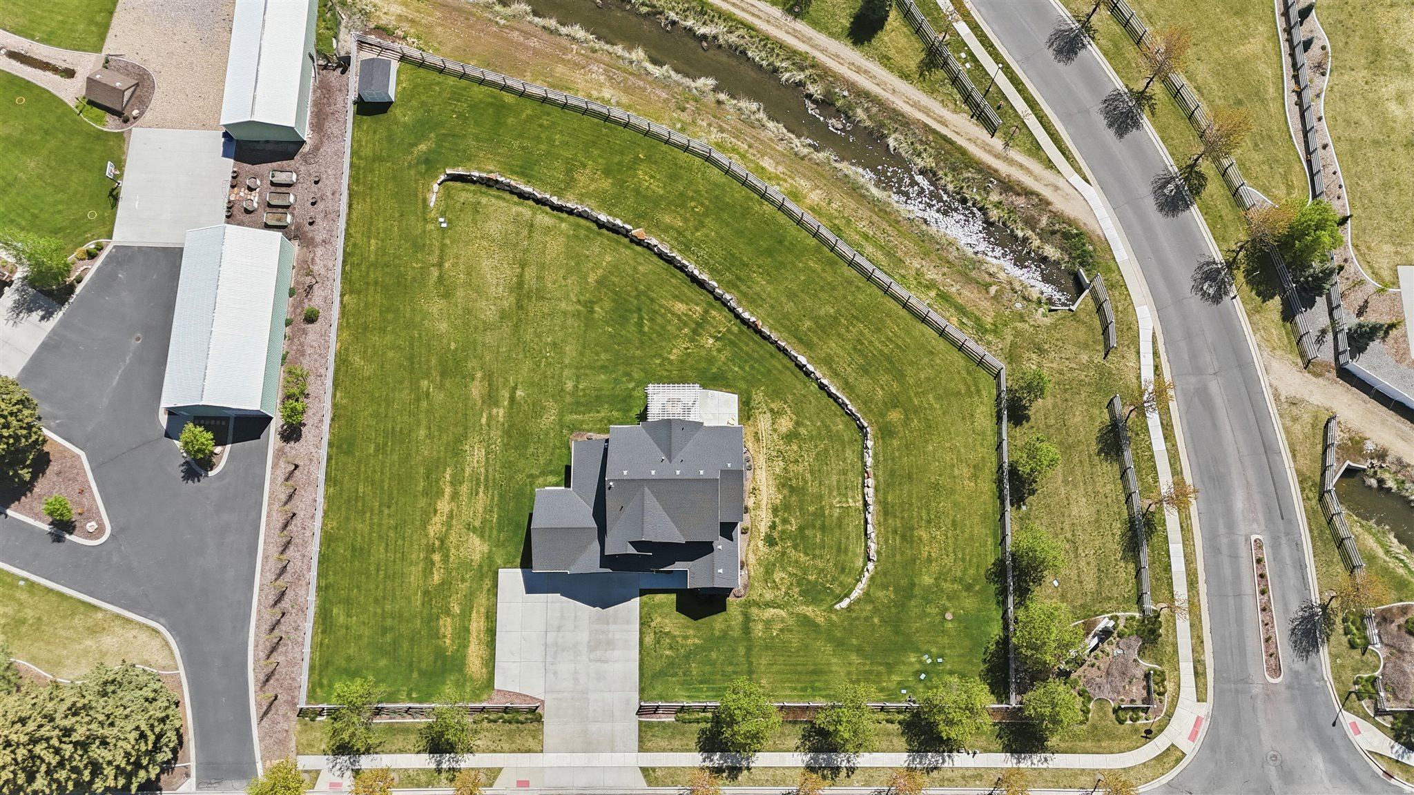 main property photo 62