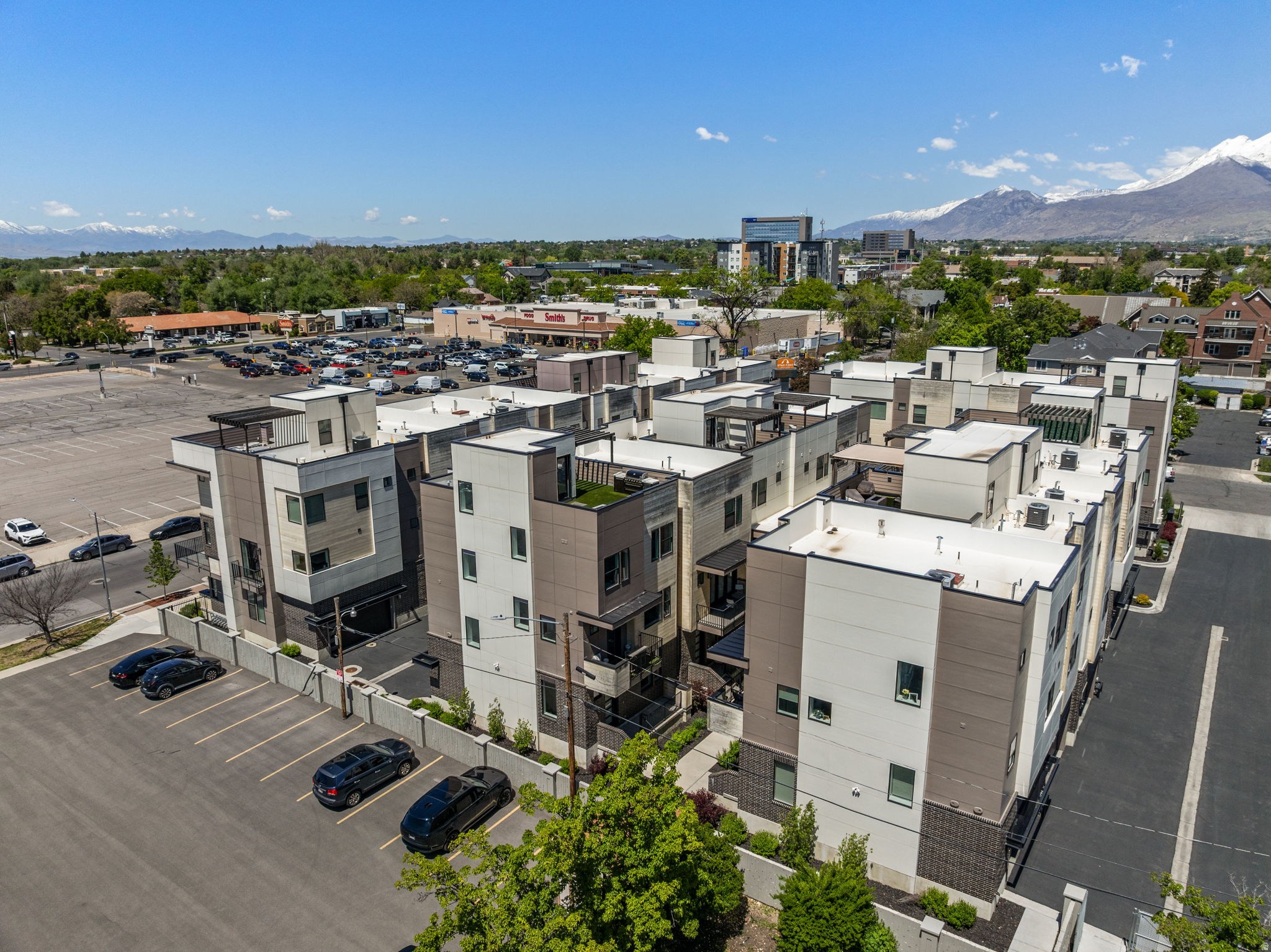 main property photo 42