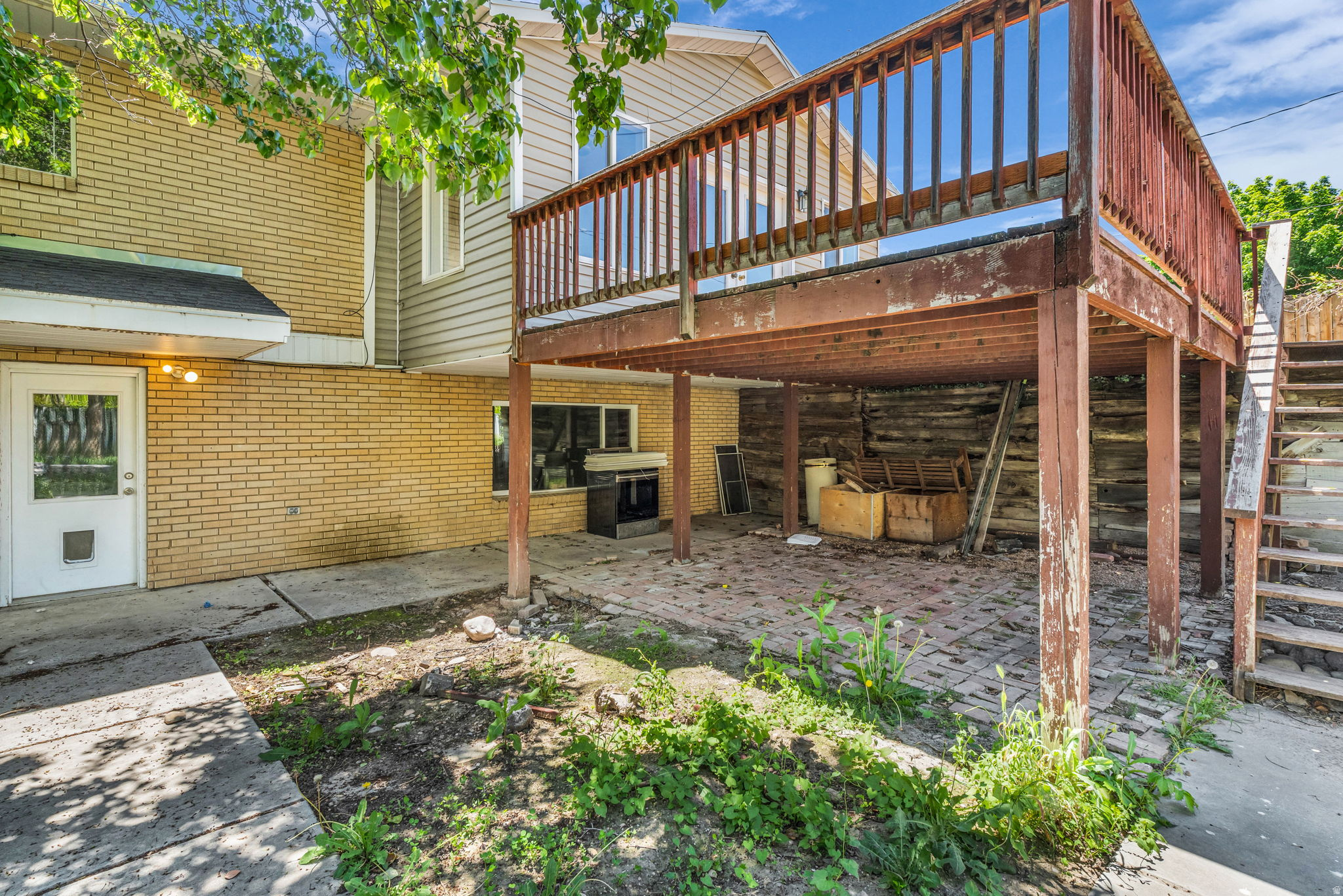 main property photo 39