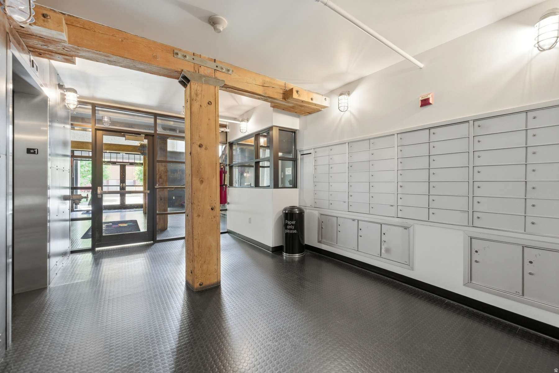 main property photo 50