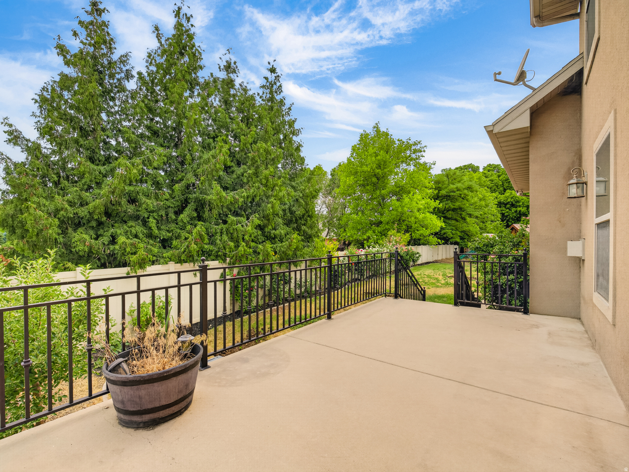 main property photo 64