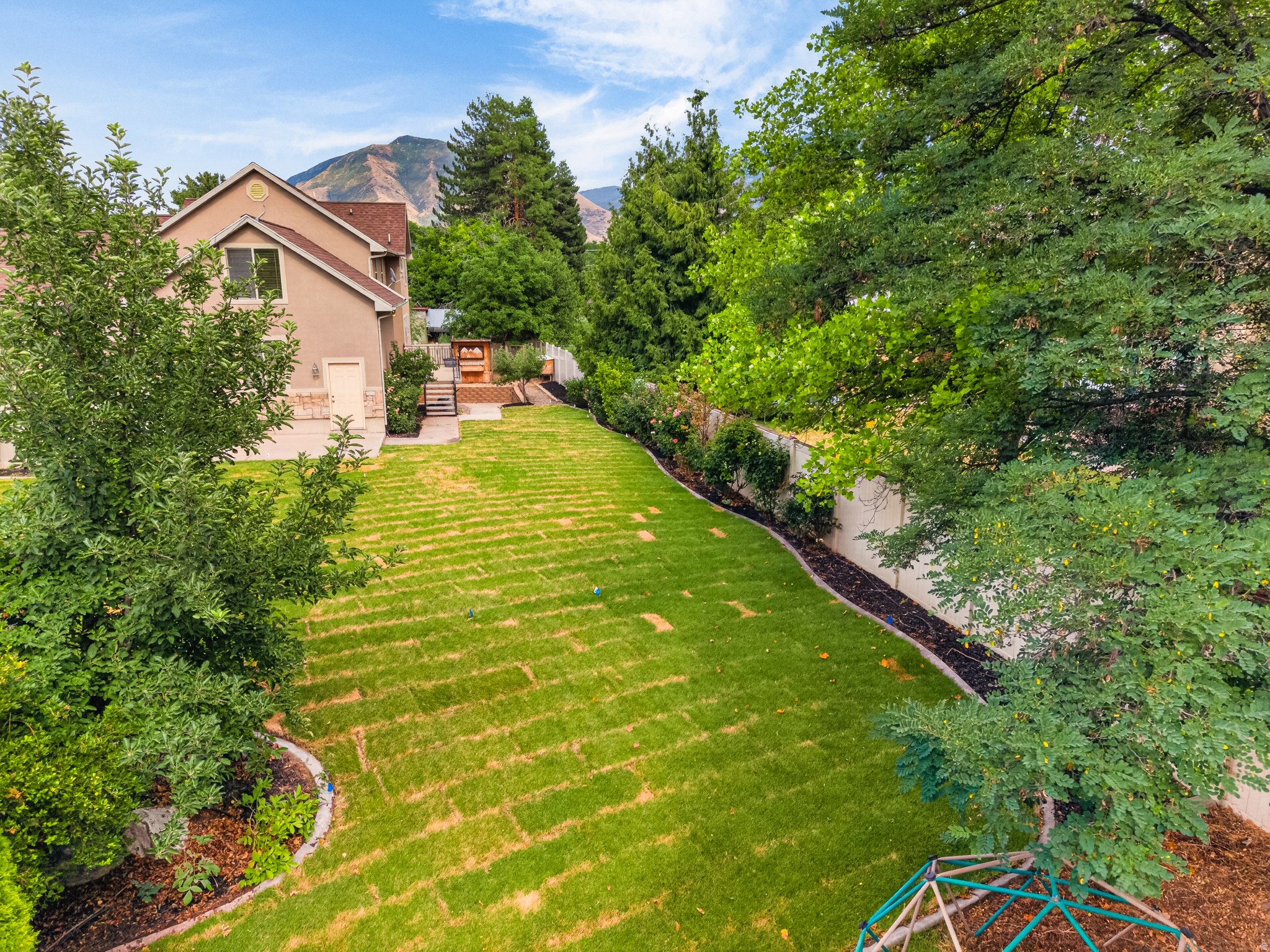 main property photo 74