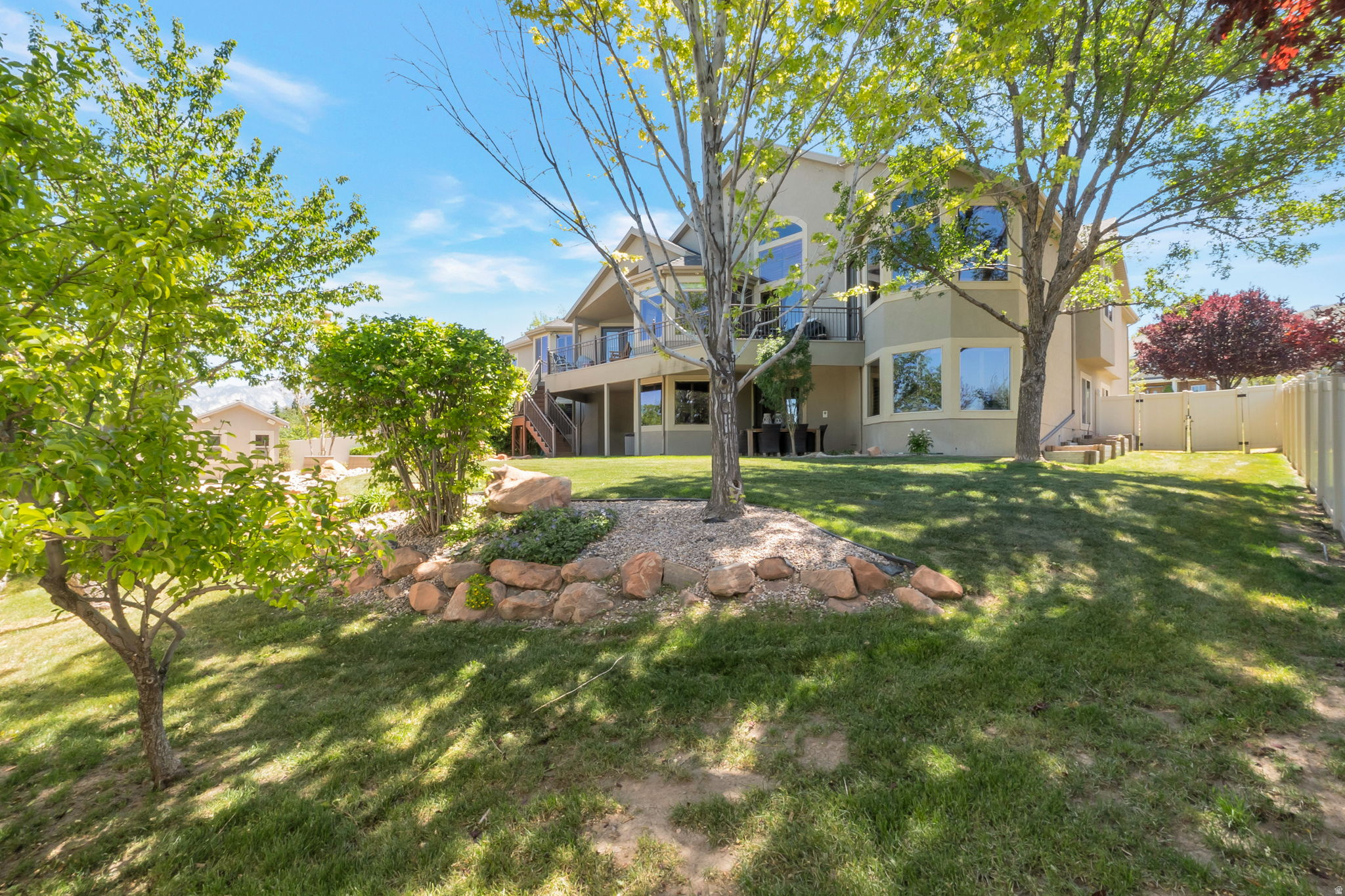 main property photo 60