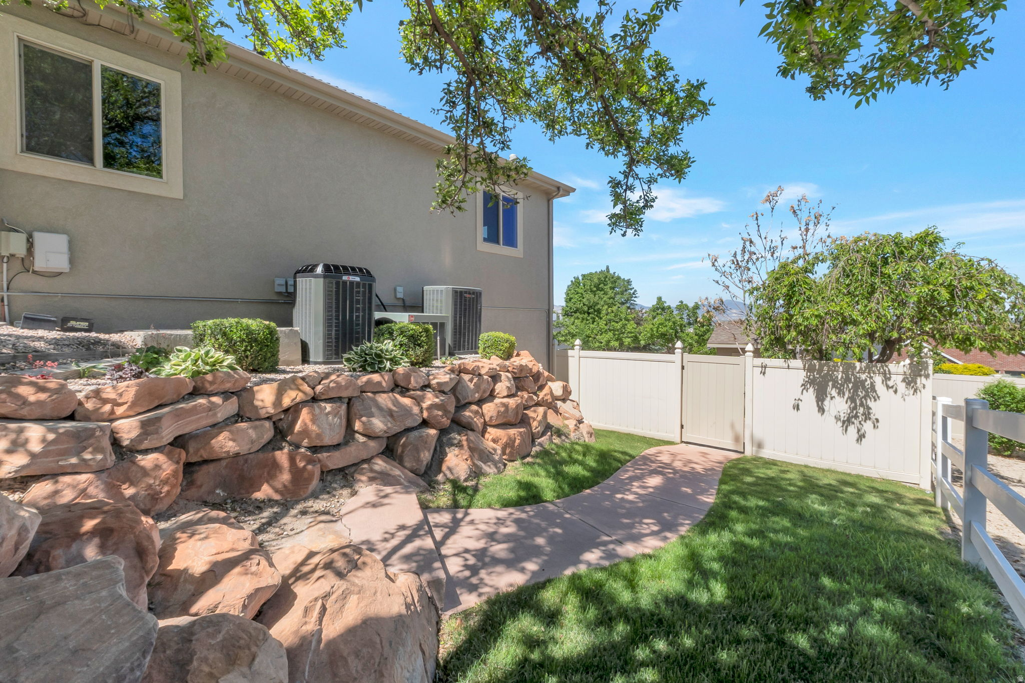 main property photo 61