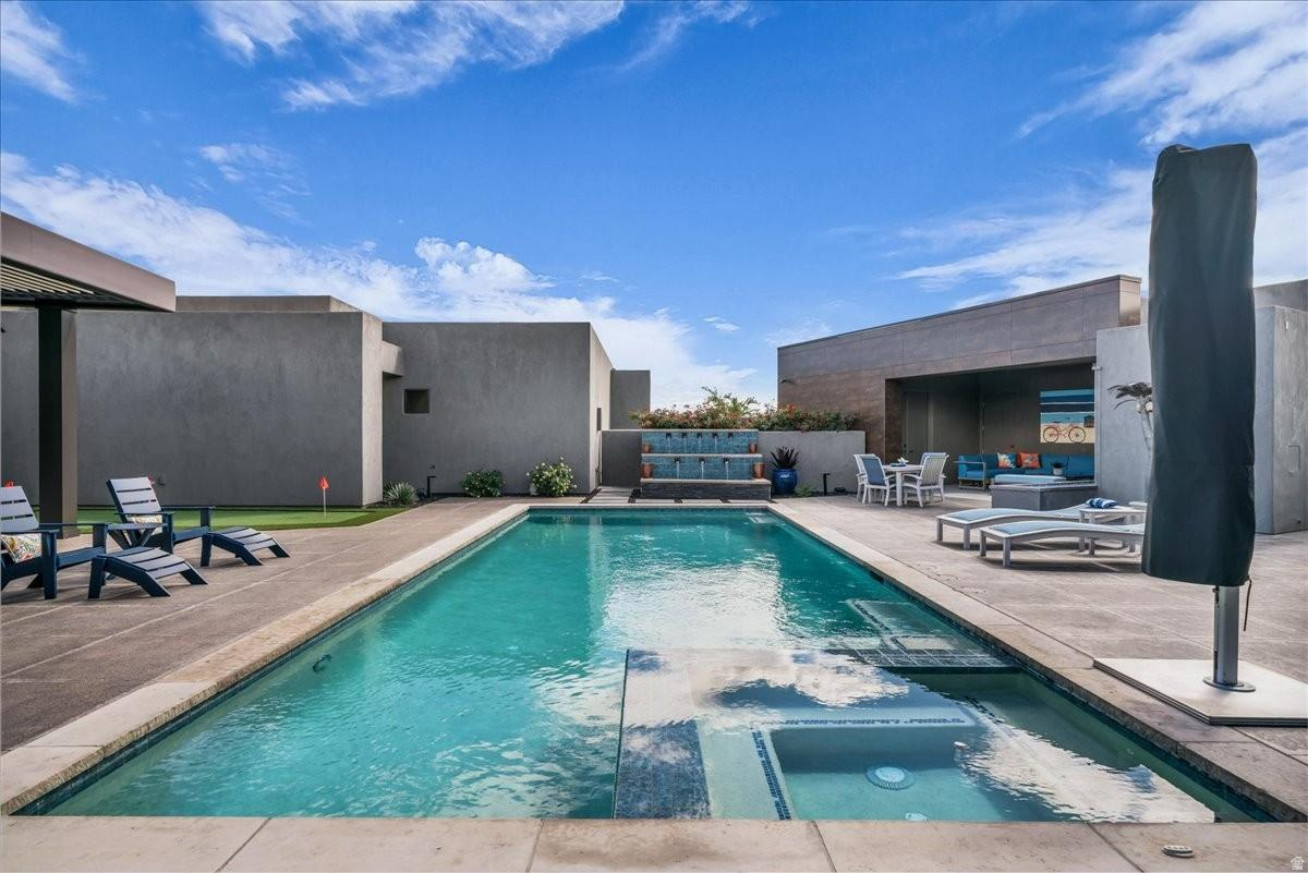 main property photo 42