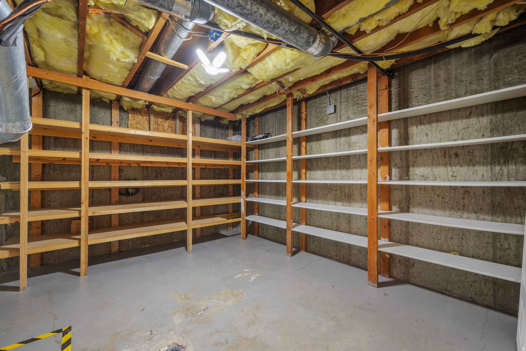 main property photo 24