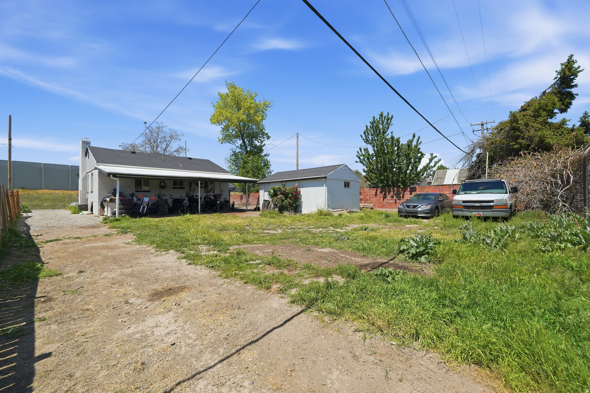 main property photo 31