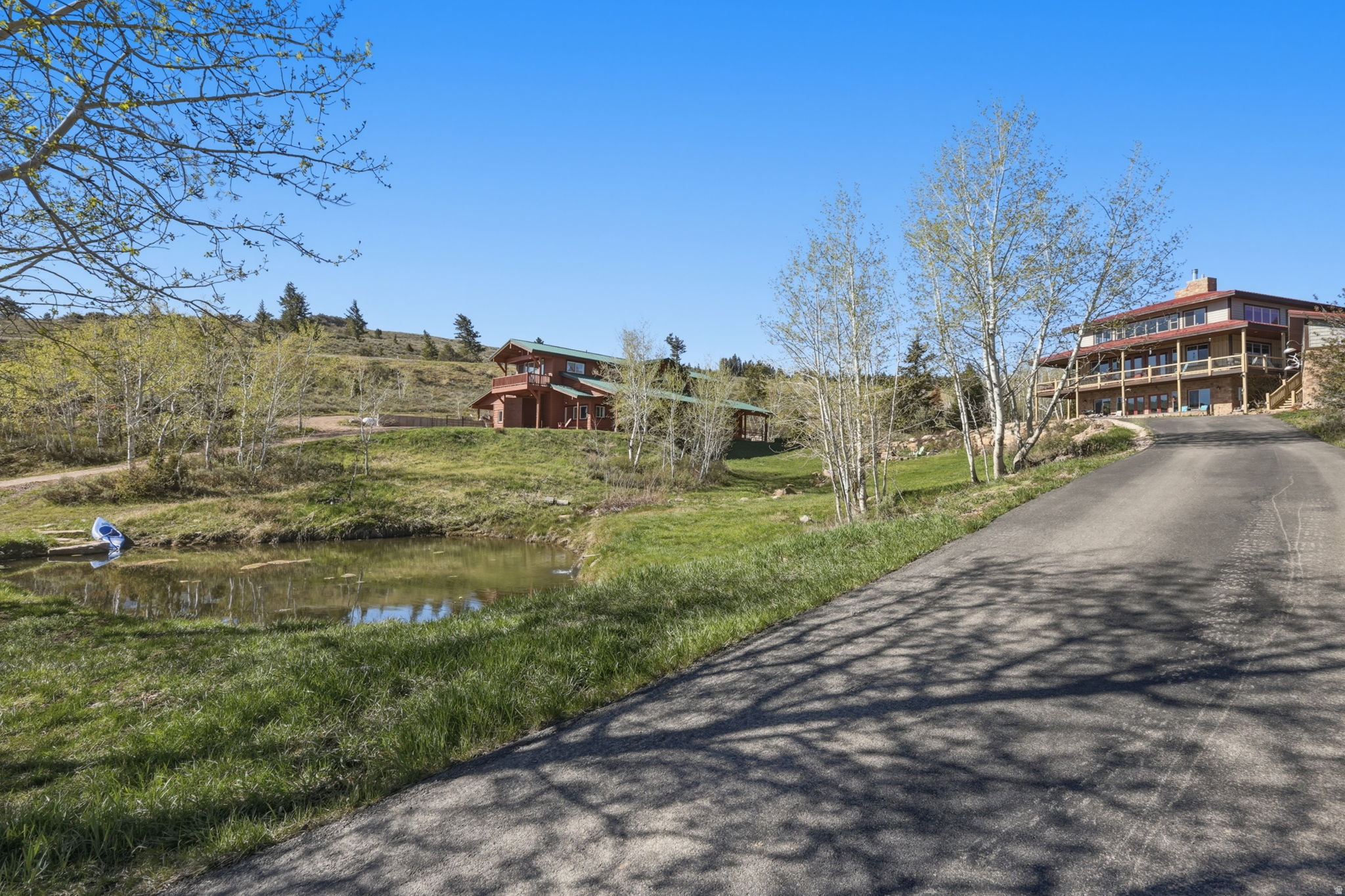 main property photo 12