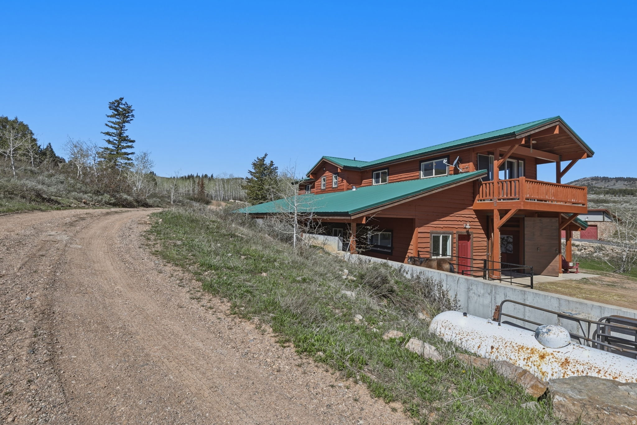 main property photo 73