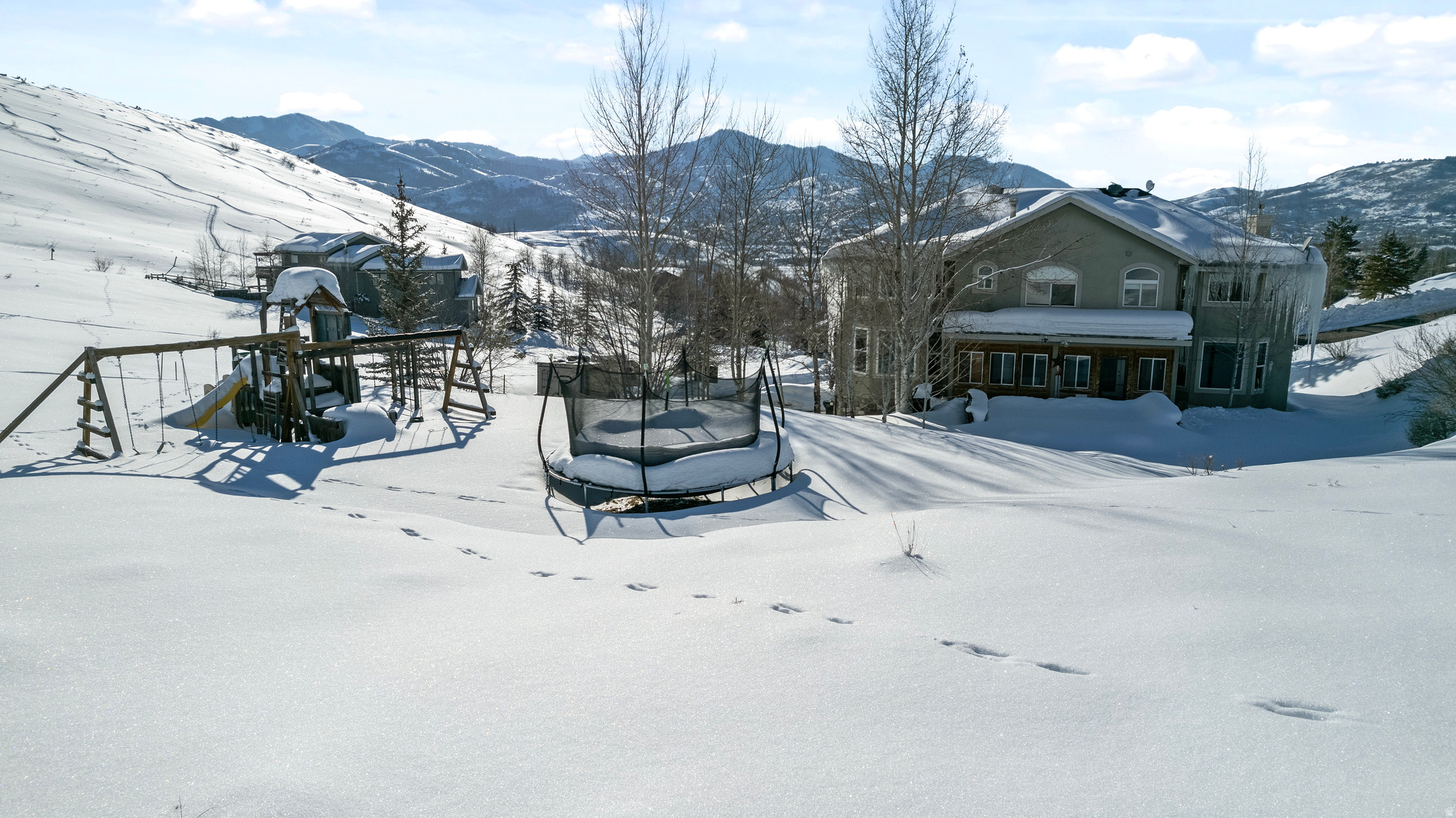 main property photo 54