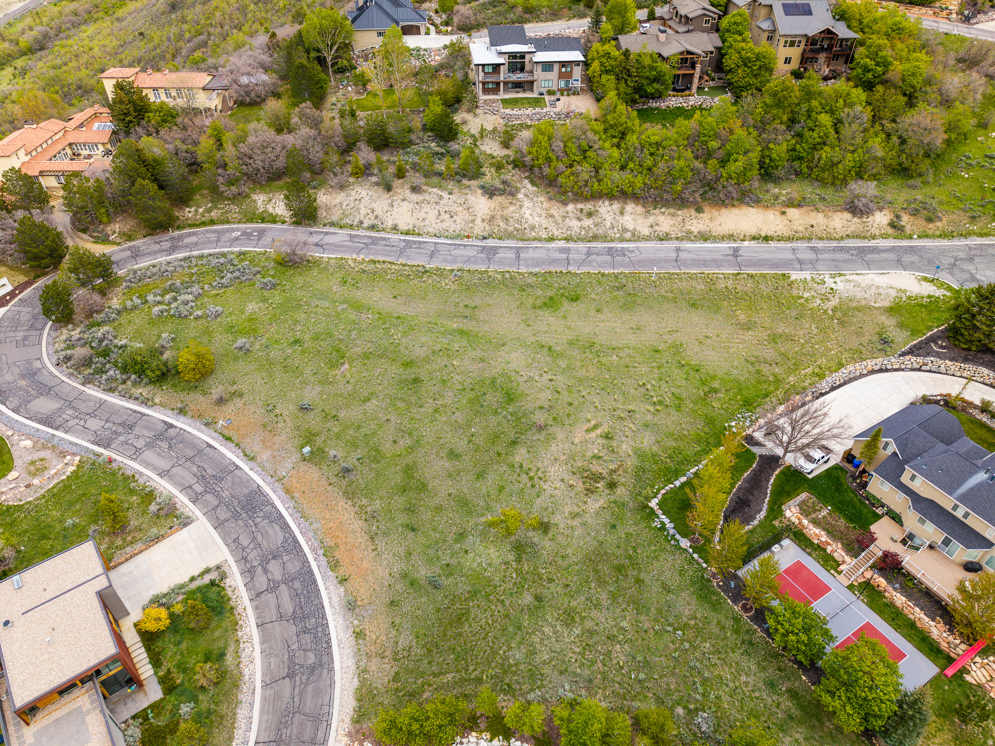 main property photo 7