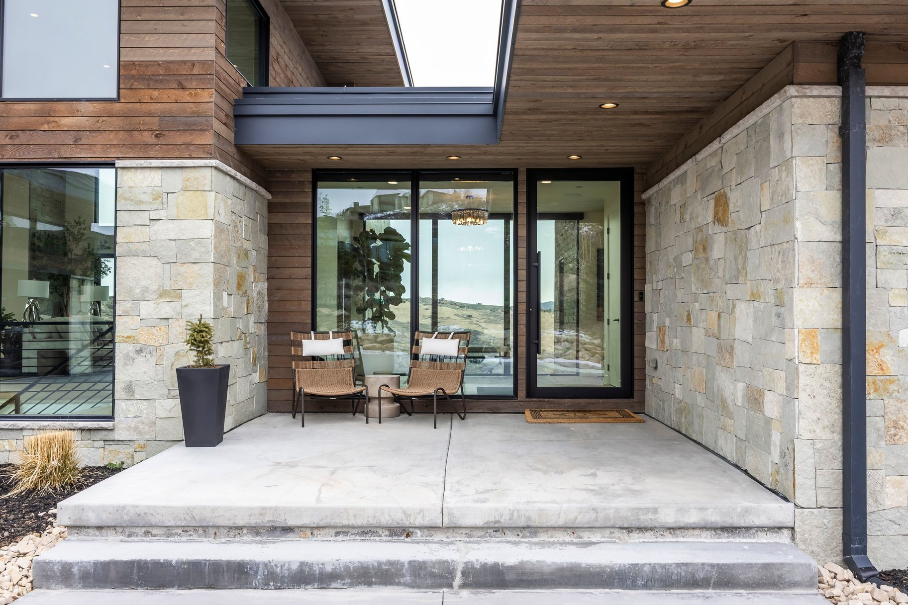main property photo 61