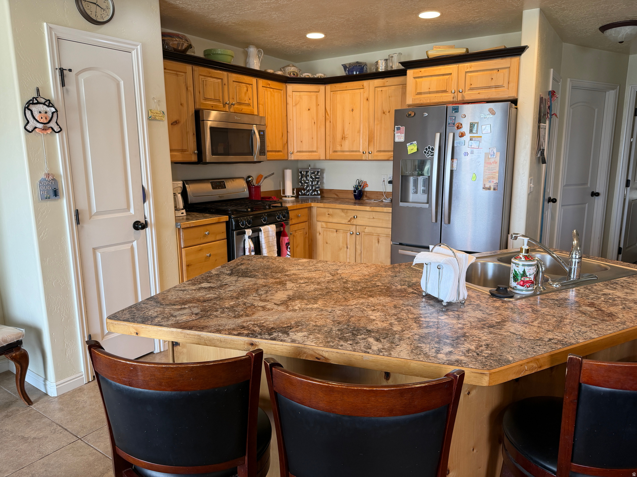 main property photo 10
