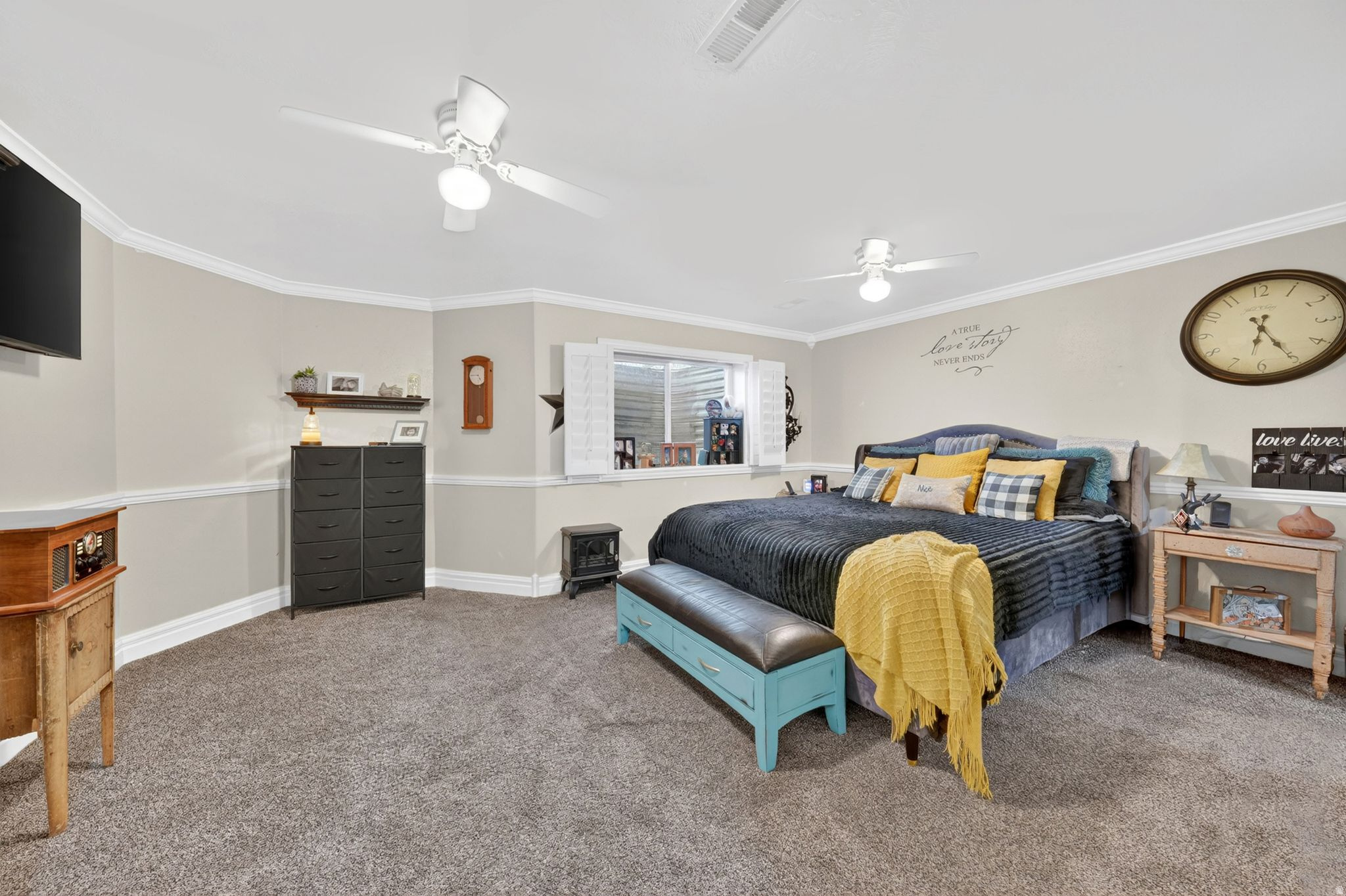 main property photo 13