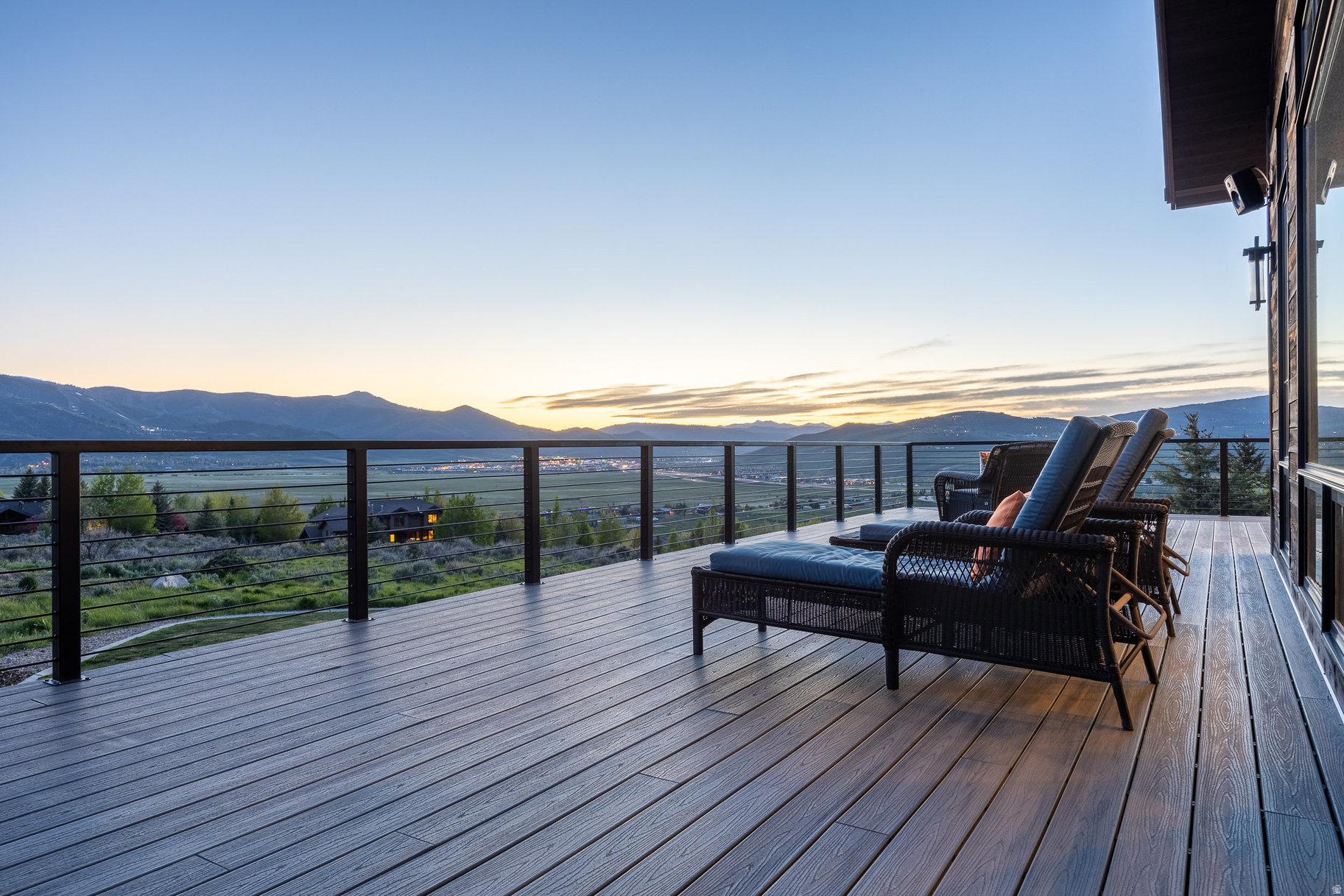main property photo 60