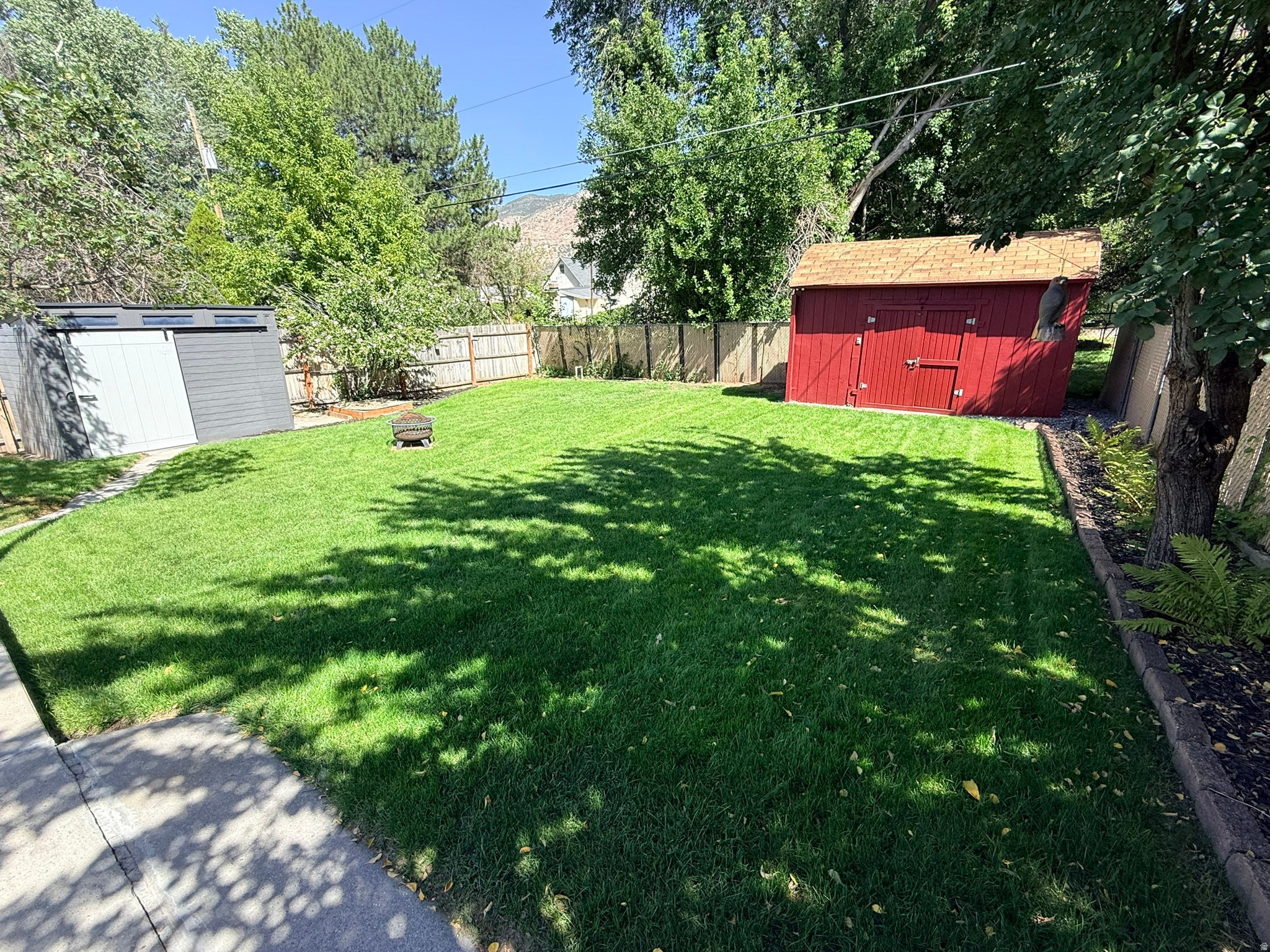 main property photo 23